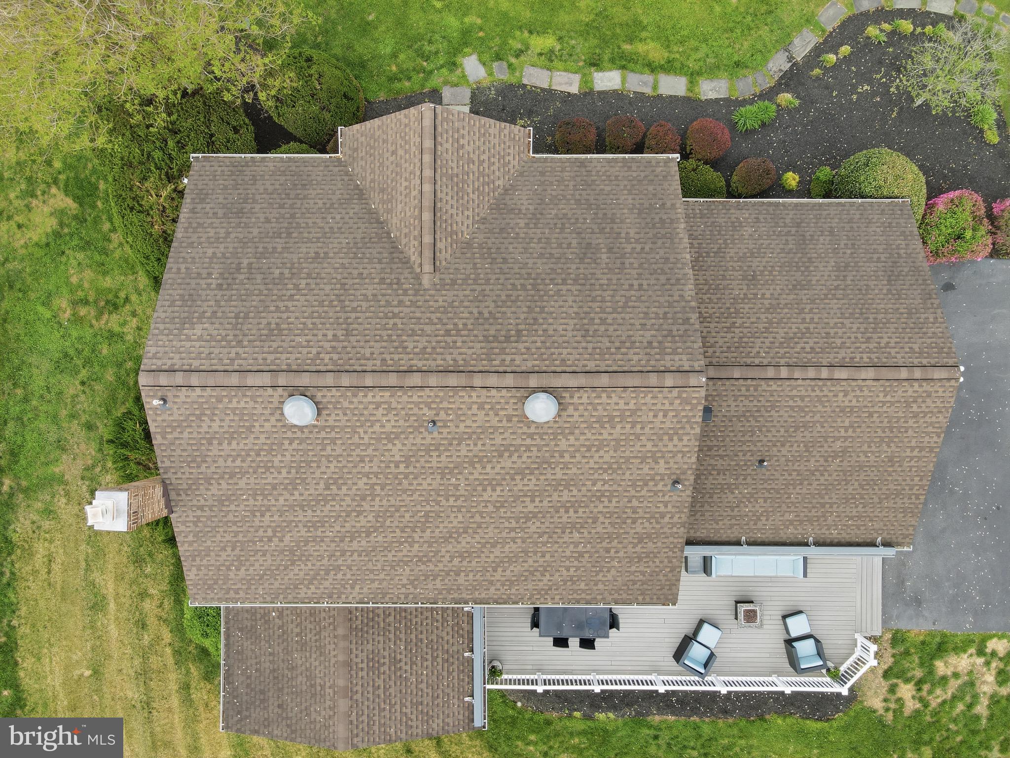 DELLABROOKE FOREST - Residential