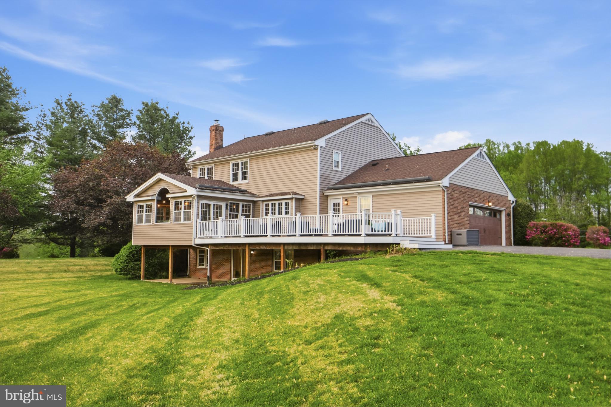 DELLABROOKE FOREST - Residential