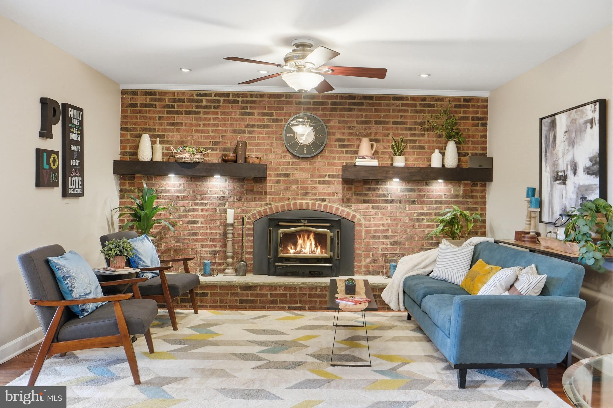 DELLABROOKE FOREST - Residential