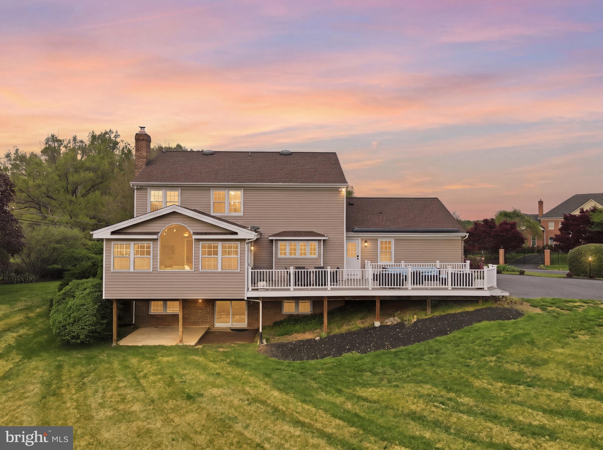 DELLABROOKE FOREST - Residential