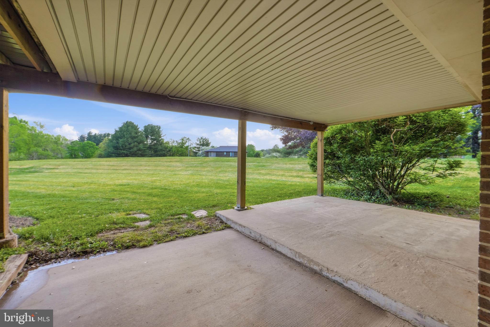 DELLABROOKE FOREST - Residential