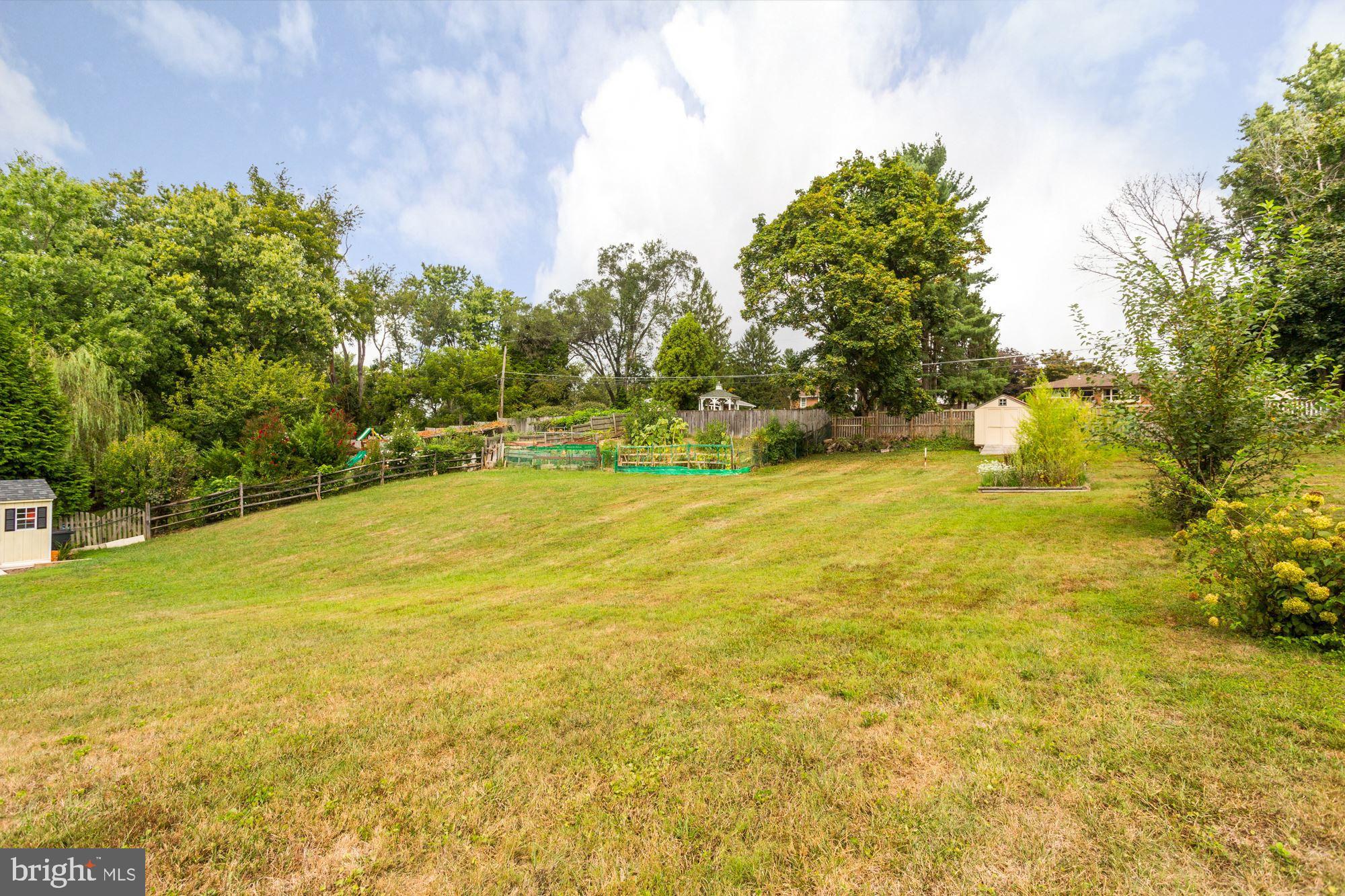 PINE ORCHARD MEADOWS - Residential