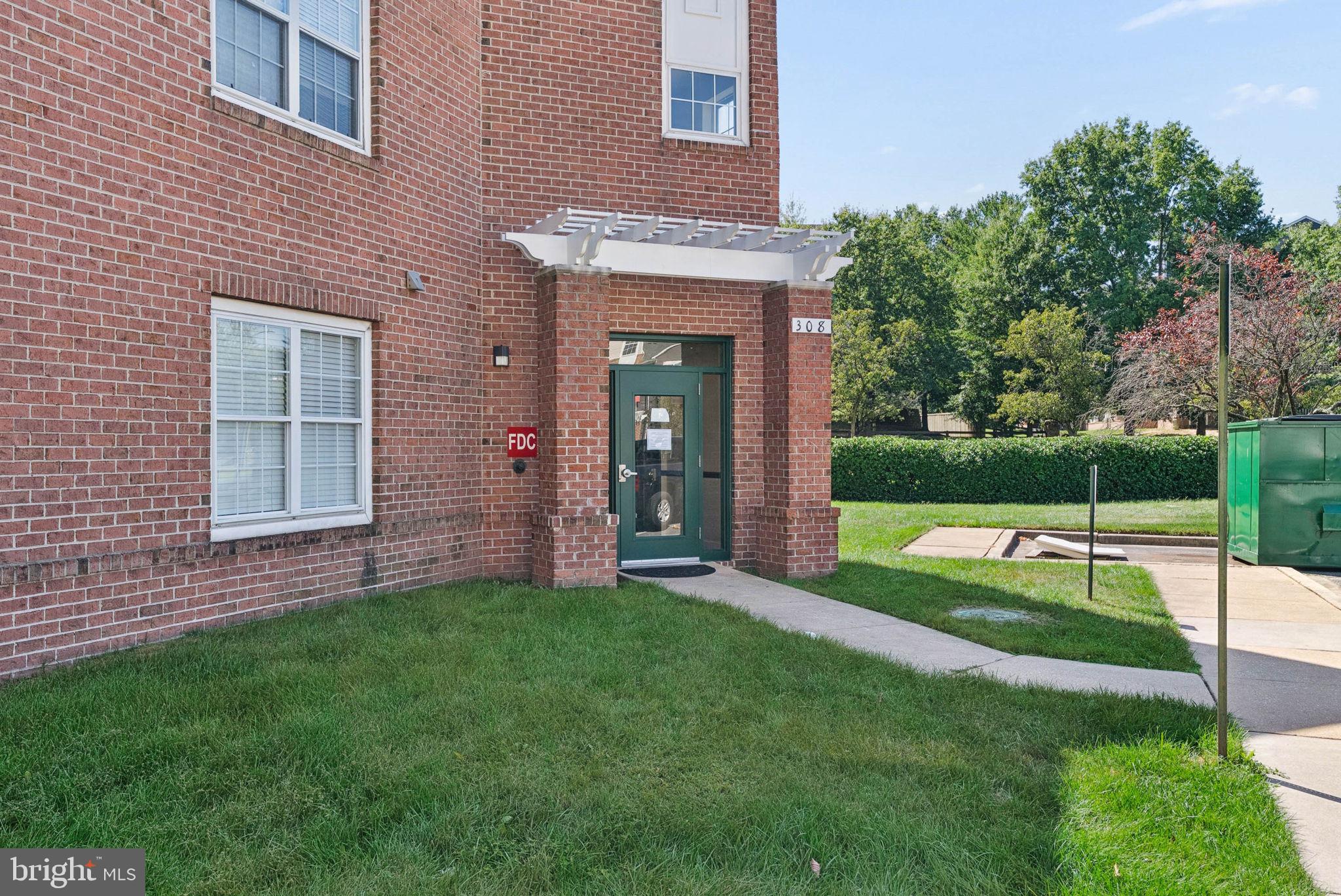 308 GATEHOUSE LANE C