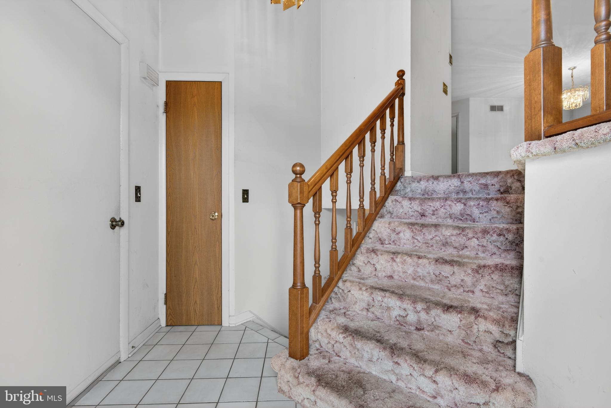 342 LARKIN DRIVE