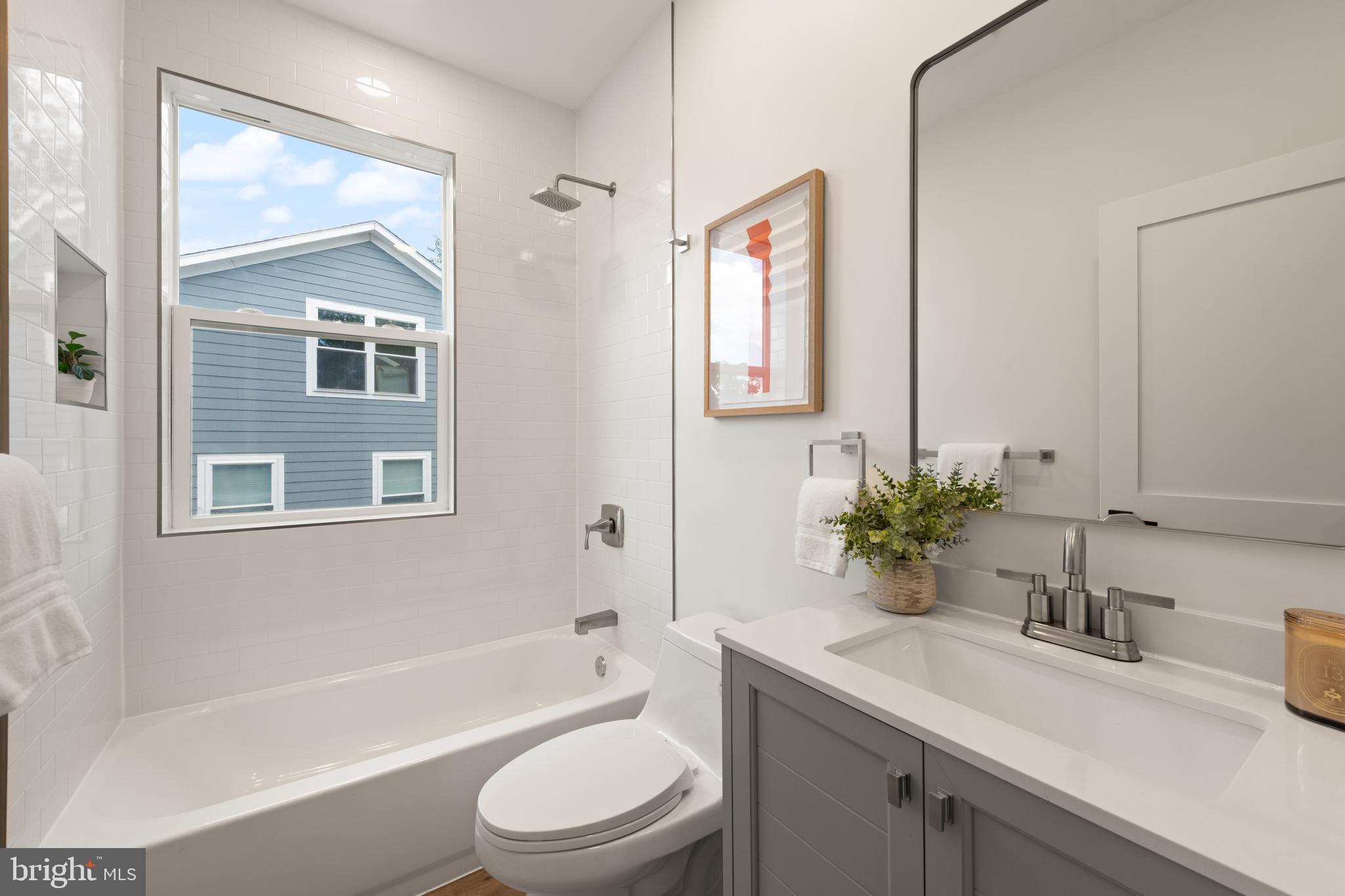 WESTGATE - Residential