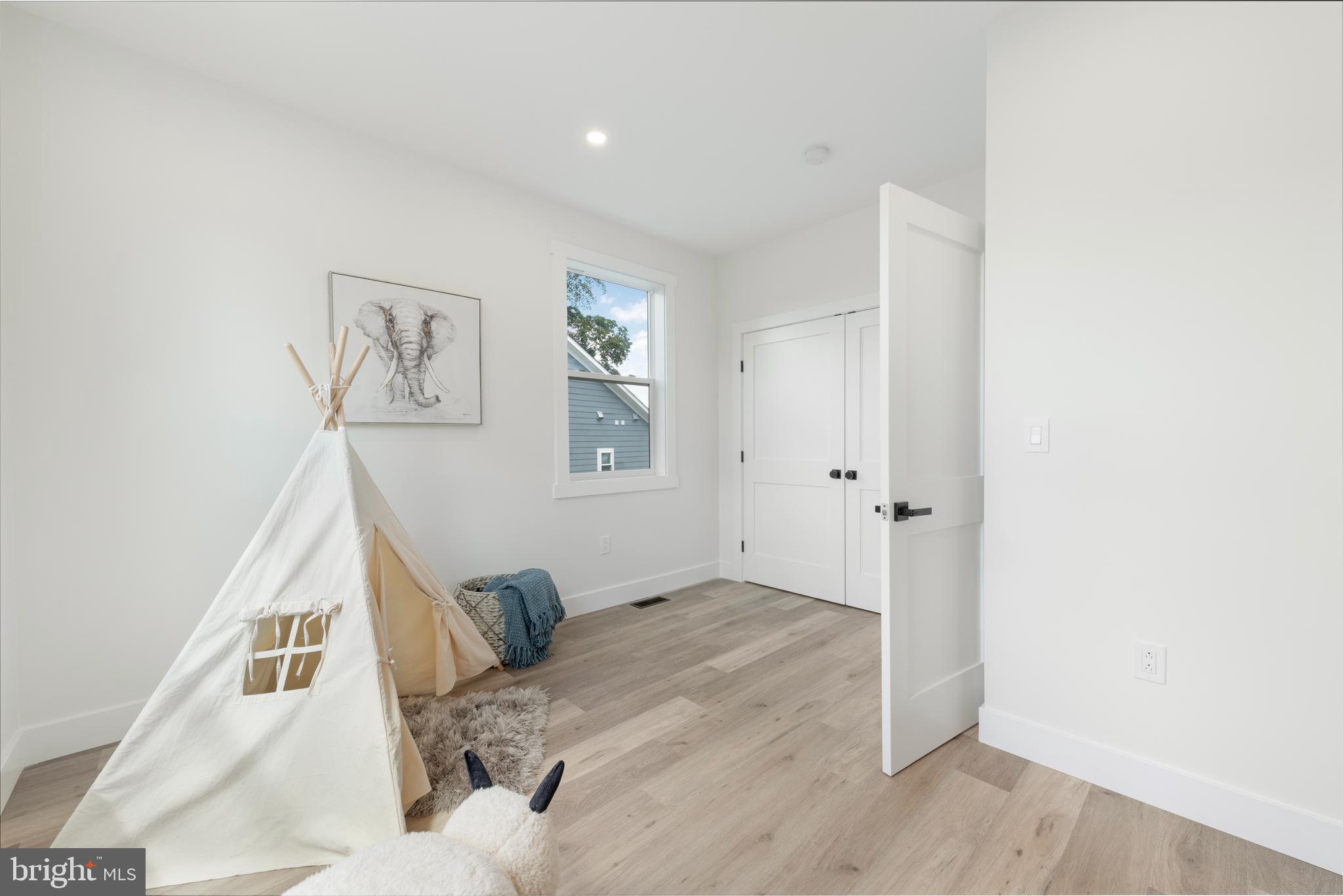 WESTGATE - Residential