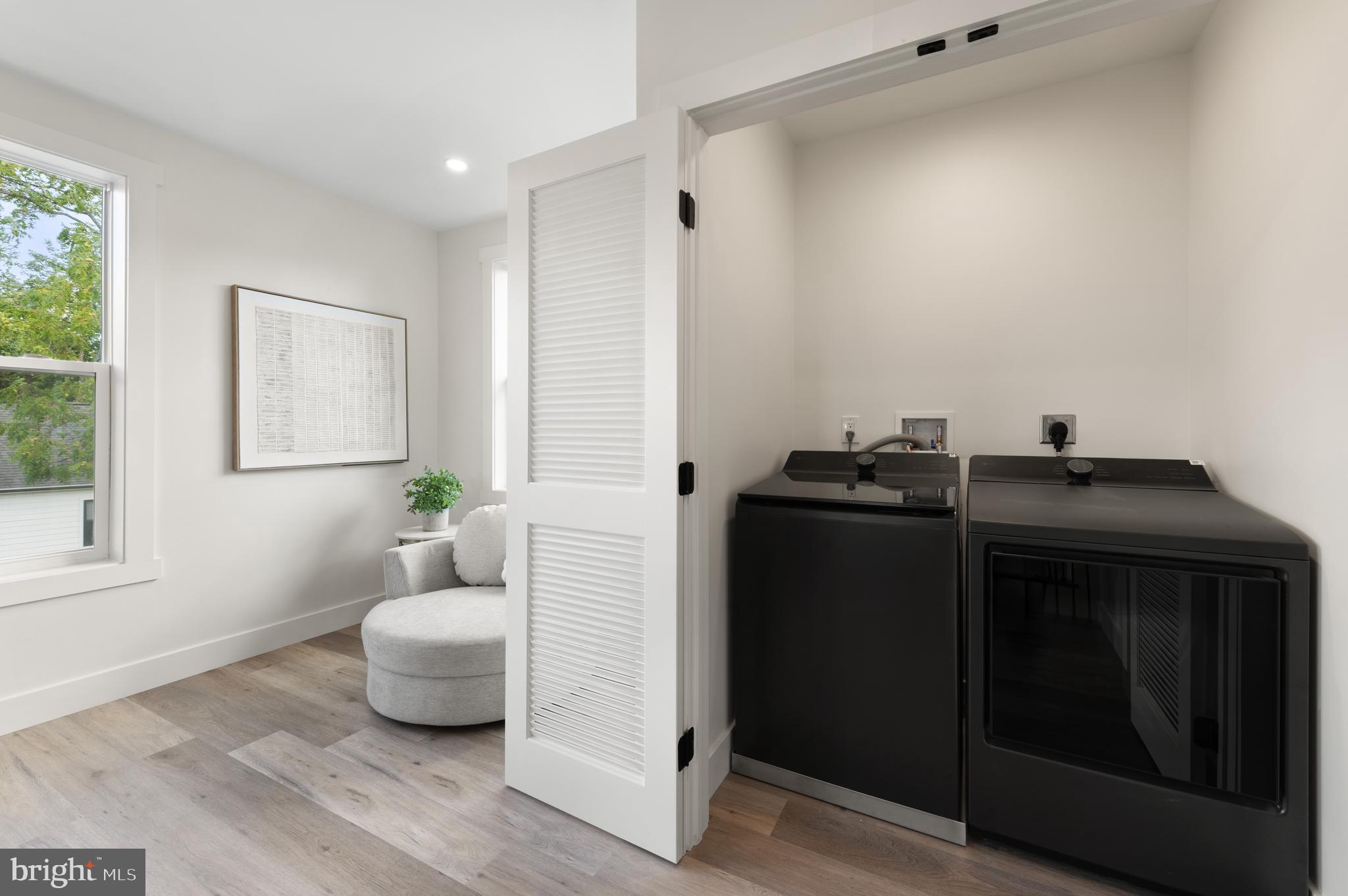 WESTGATE - Residential