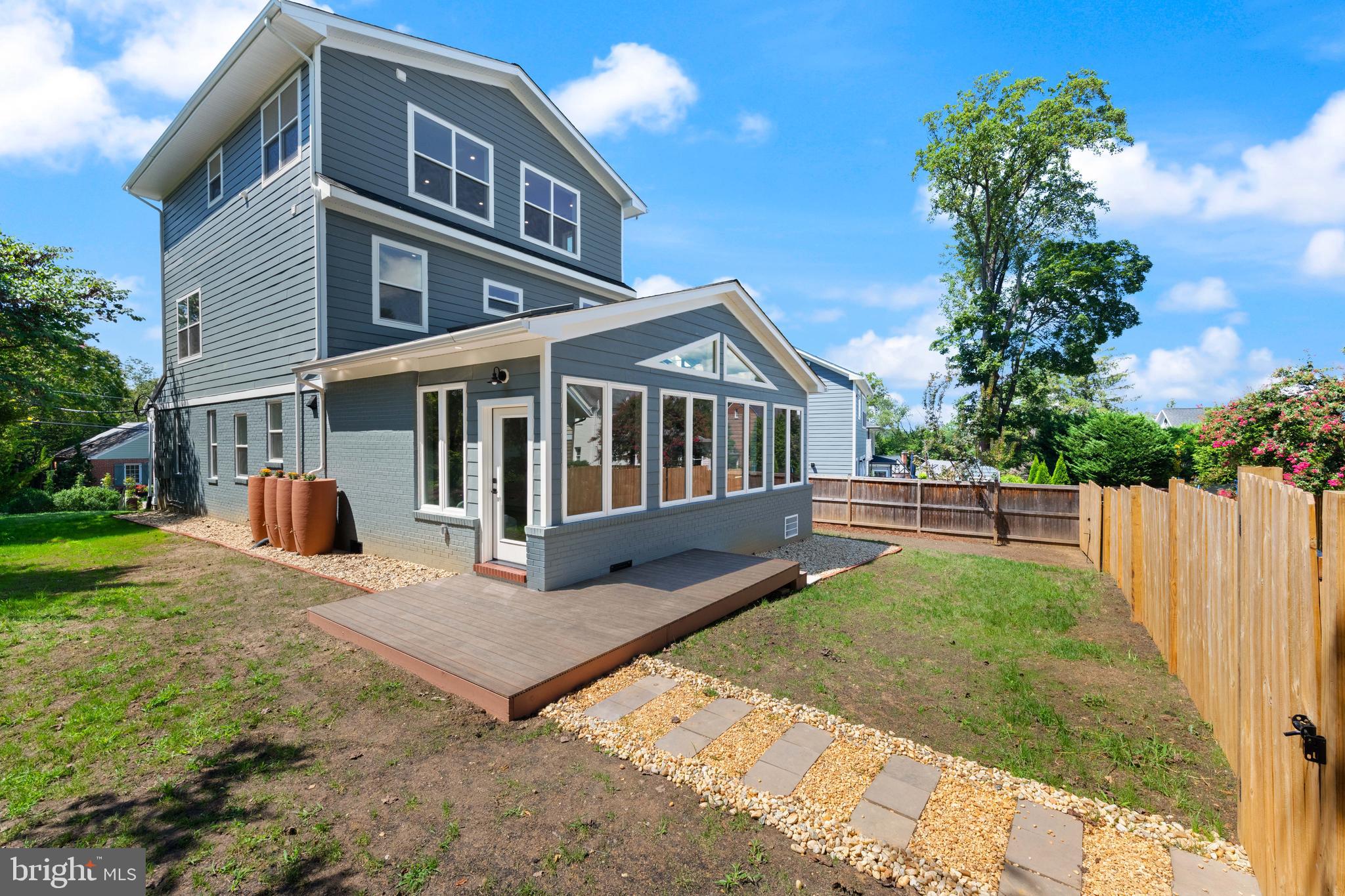 WESTGATE - Residential