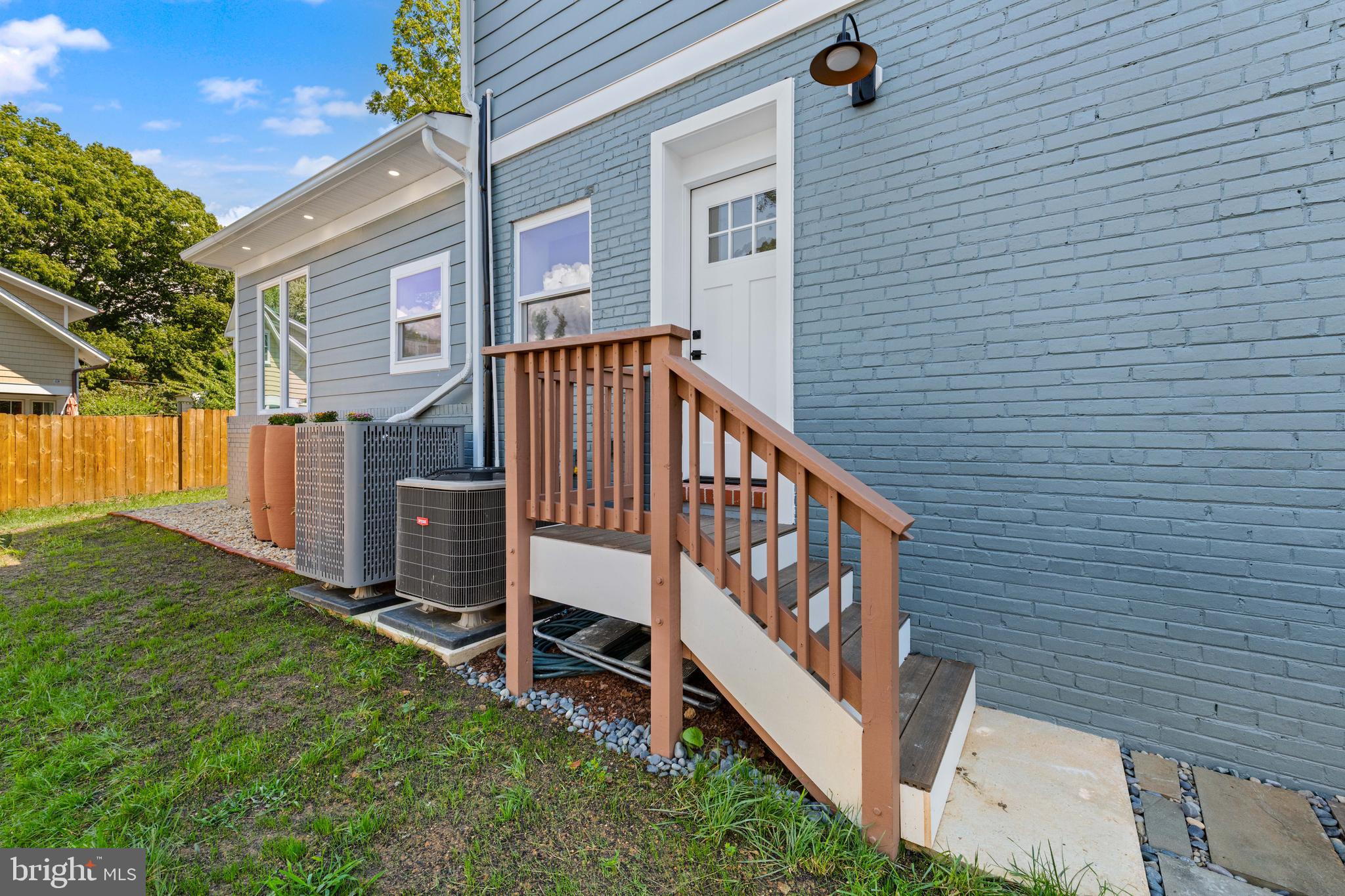 WESTGATE - Residential