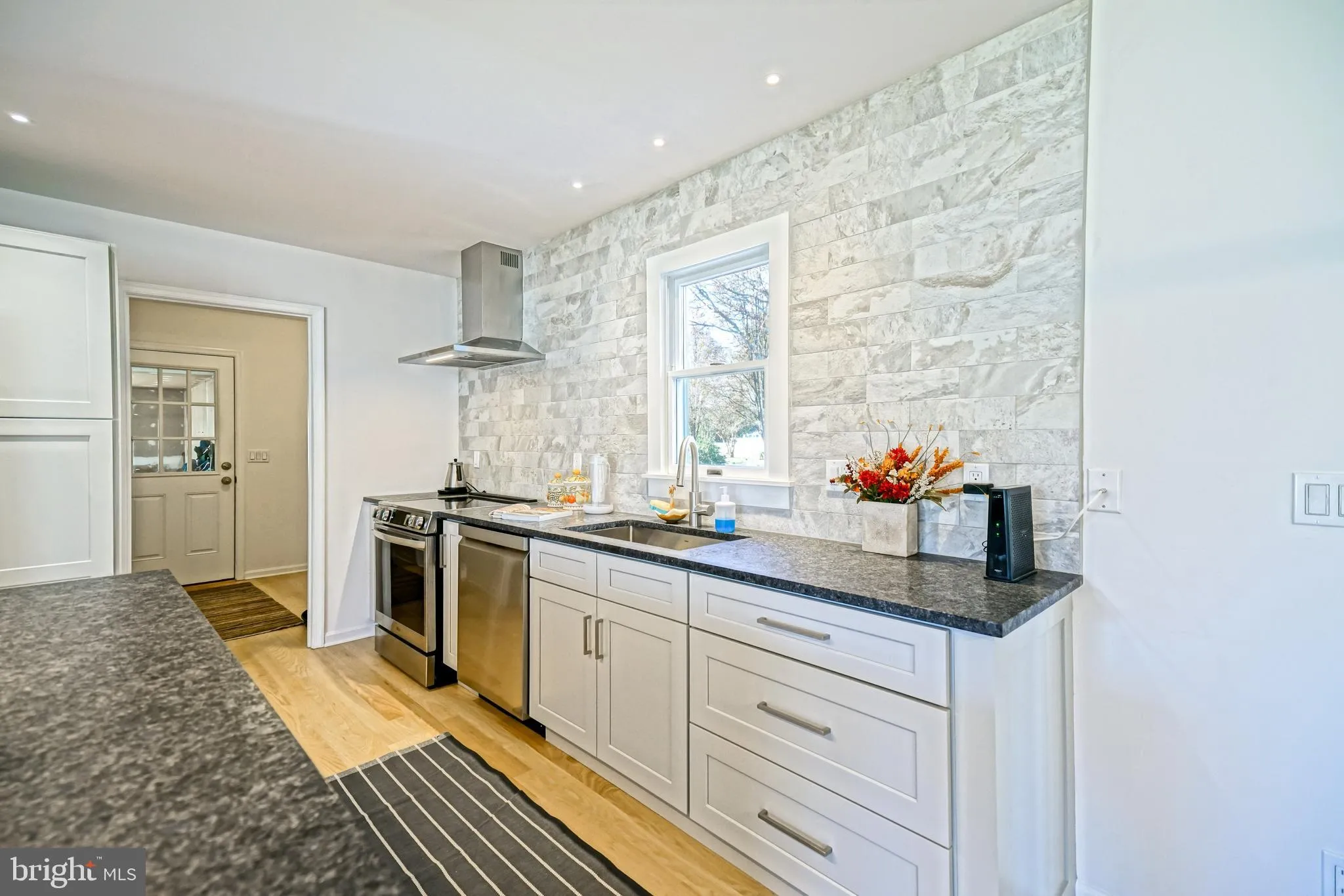 Lewes, Delaware 19958, United States, 3 Bedrooms Bedrooms, ,2 BathroomsBathrooms,Residential,Active,201304