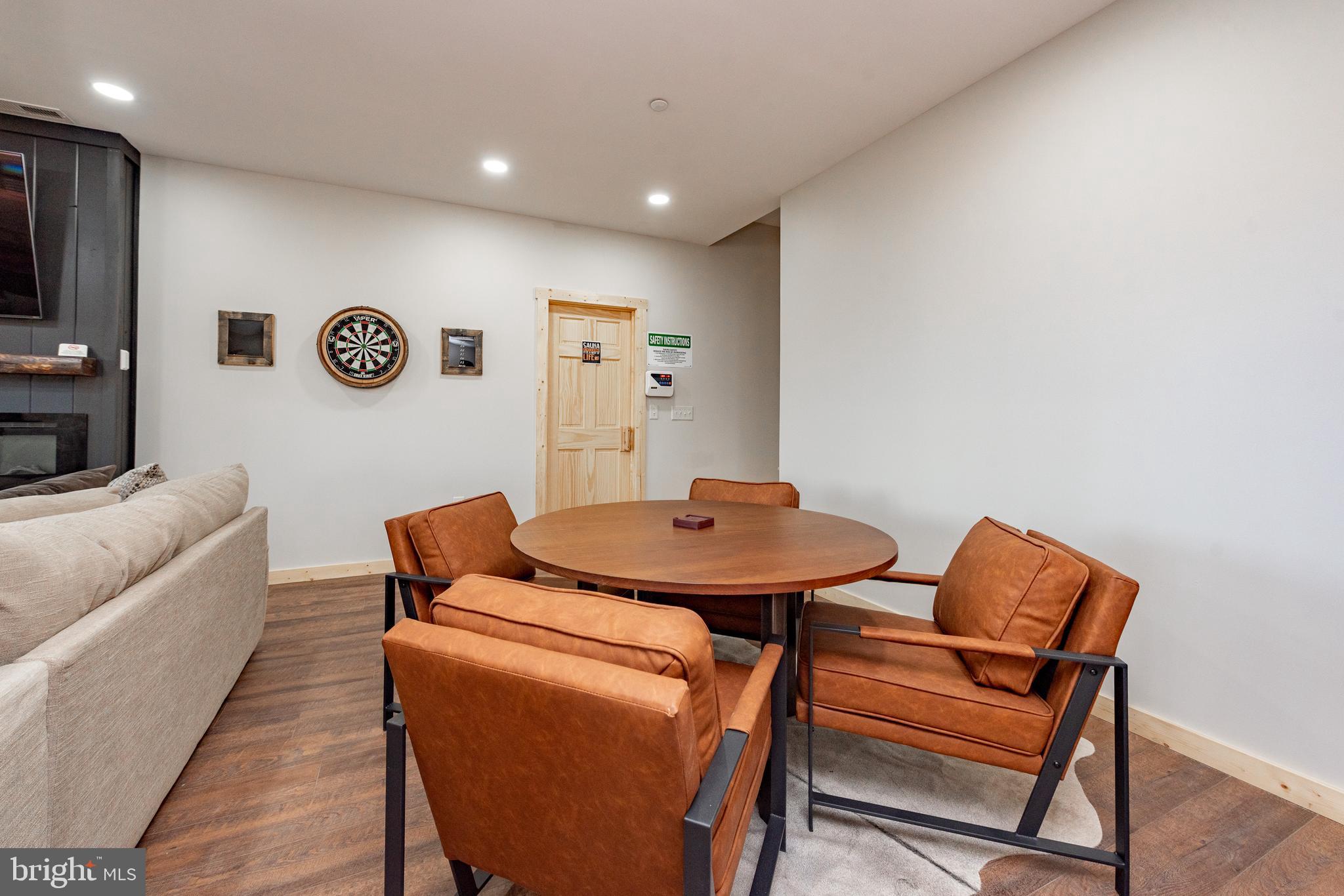 LODESTONE - Residential