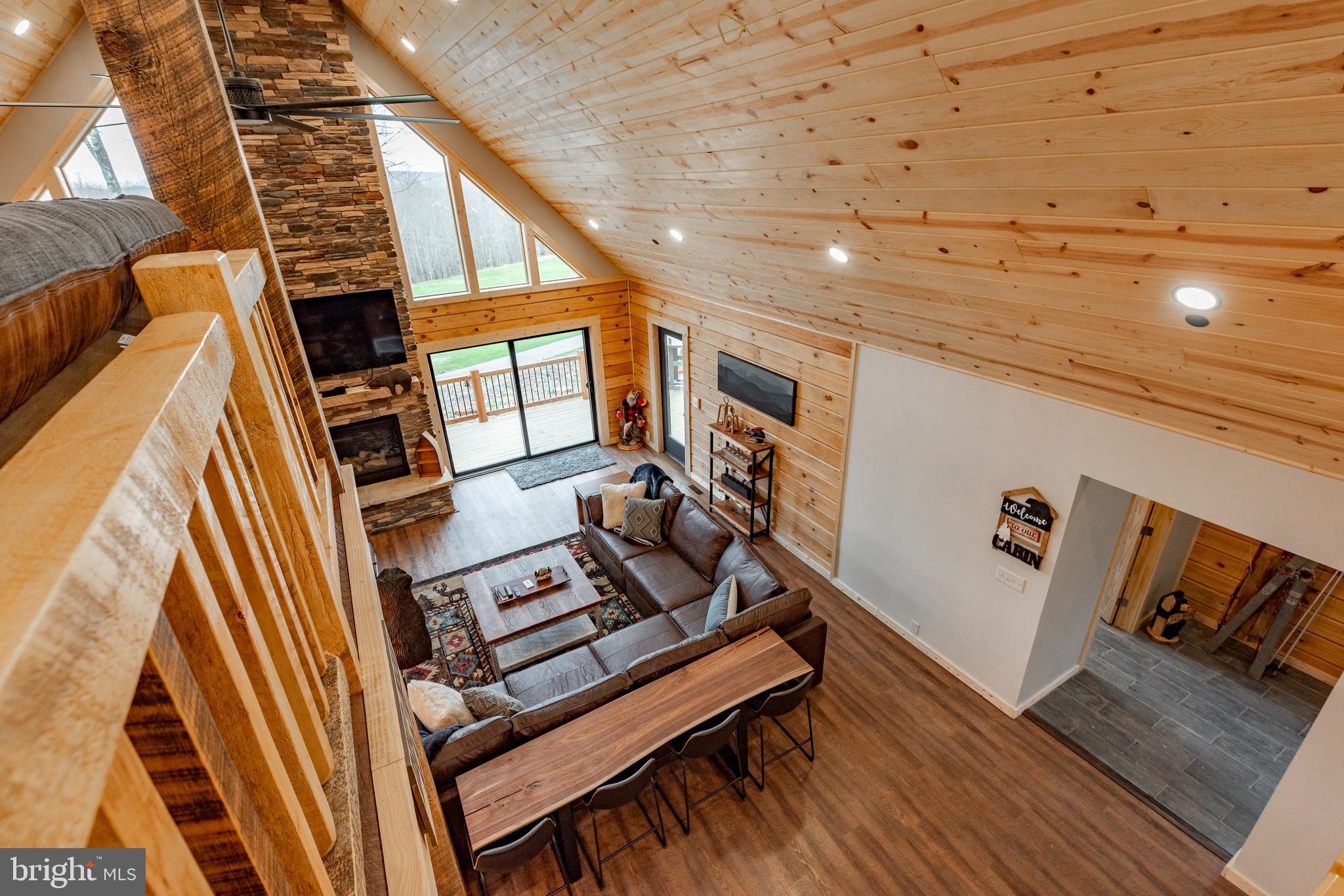 LODESTONE - Residential