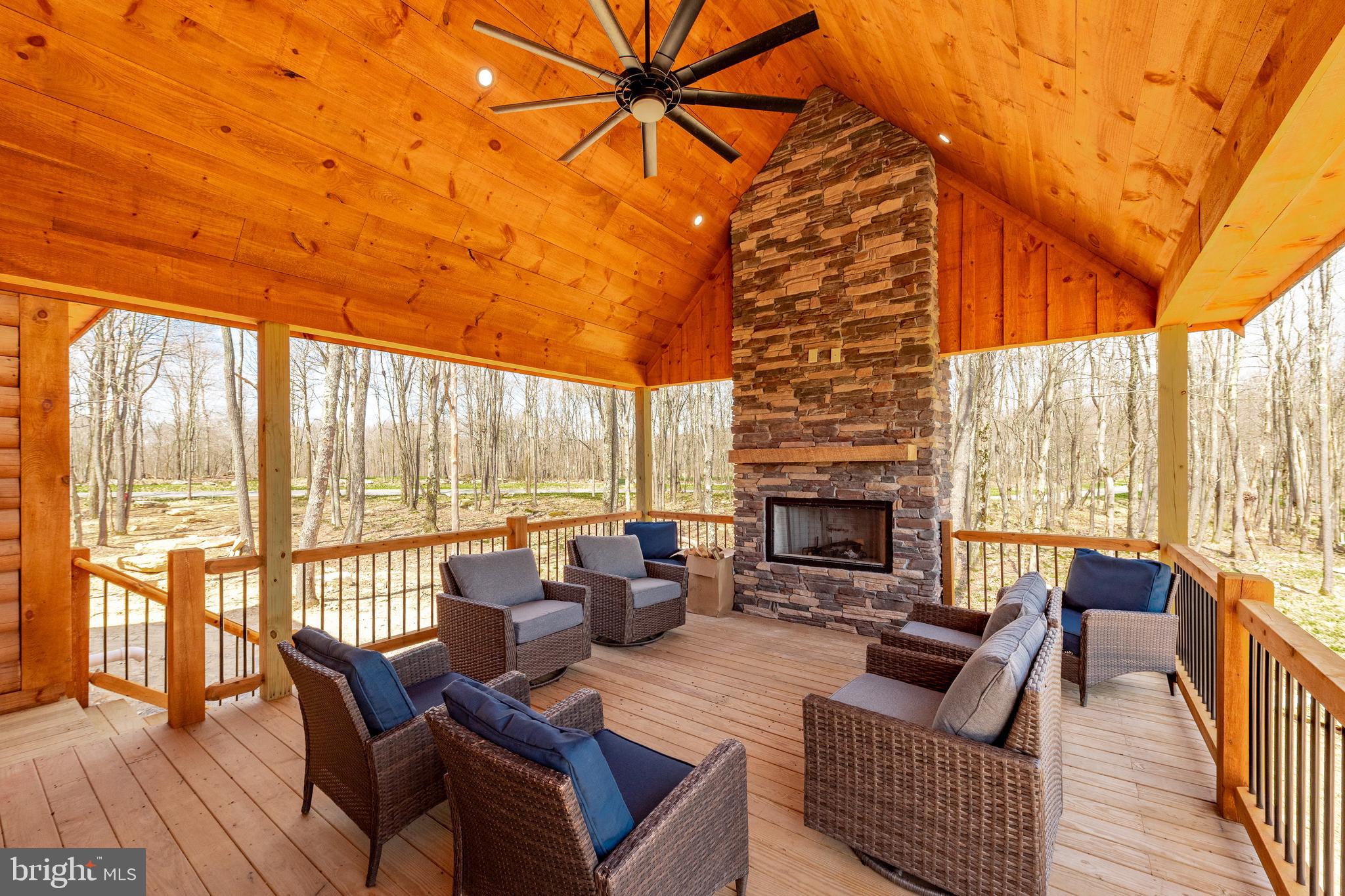 LODESTONE - Residential