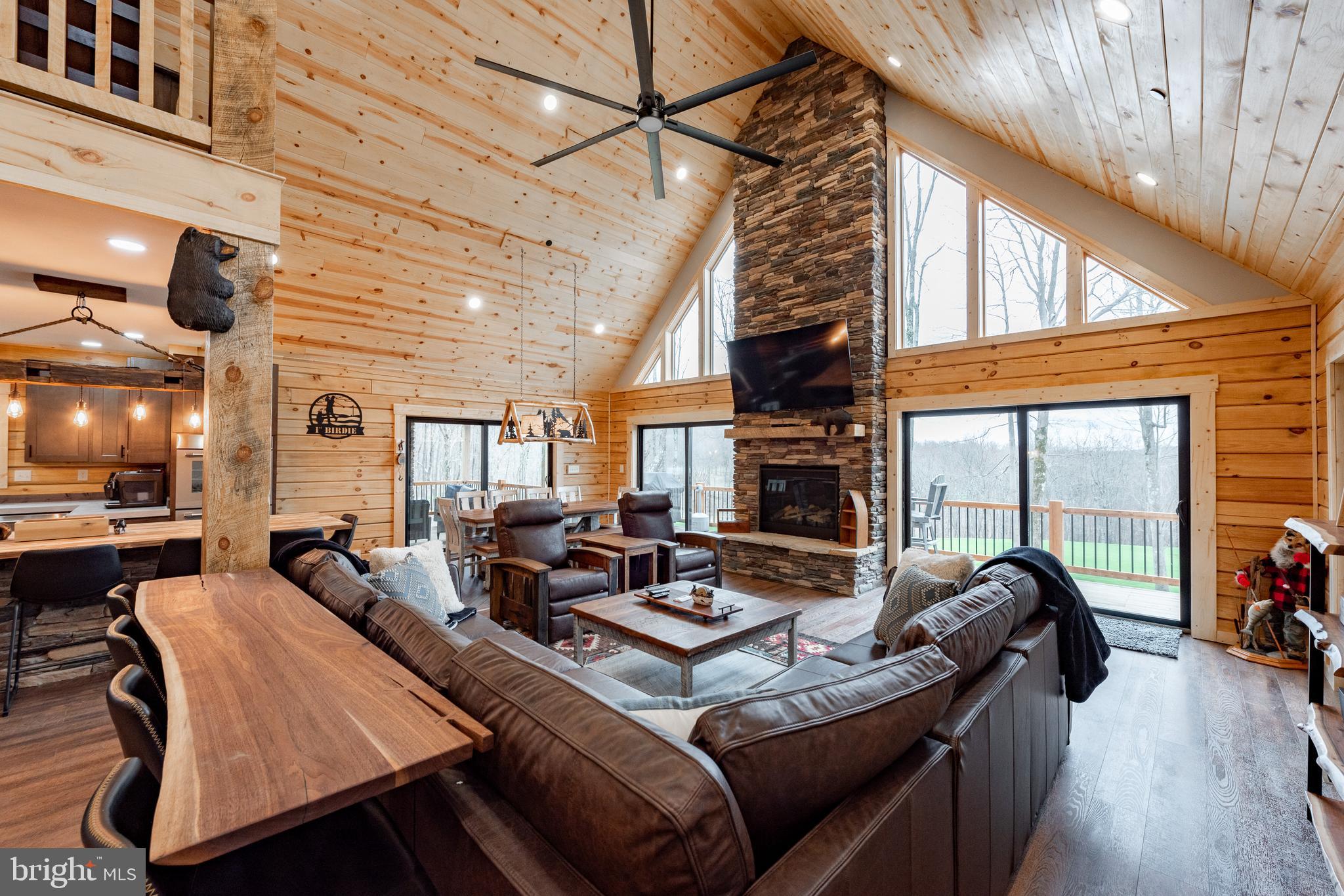 LODESTONE - Residential