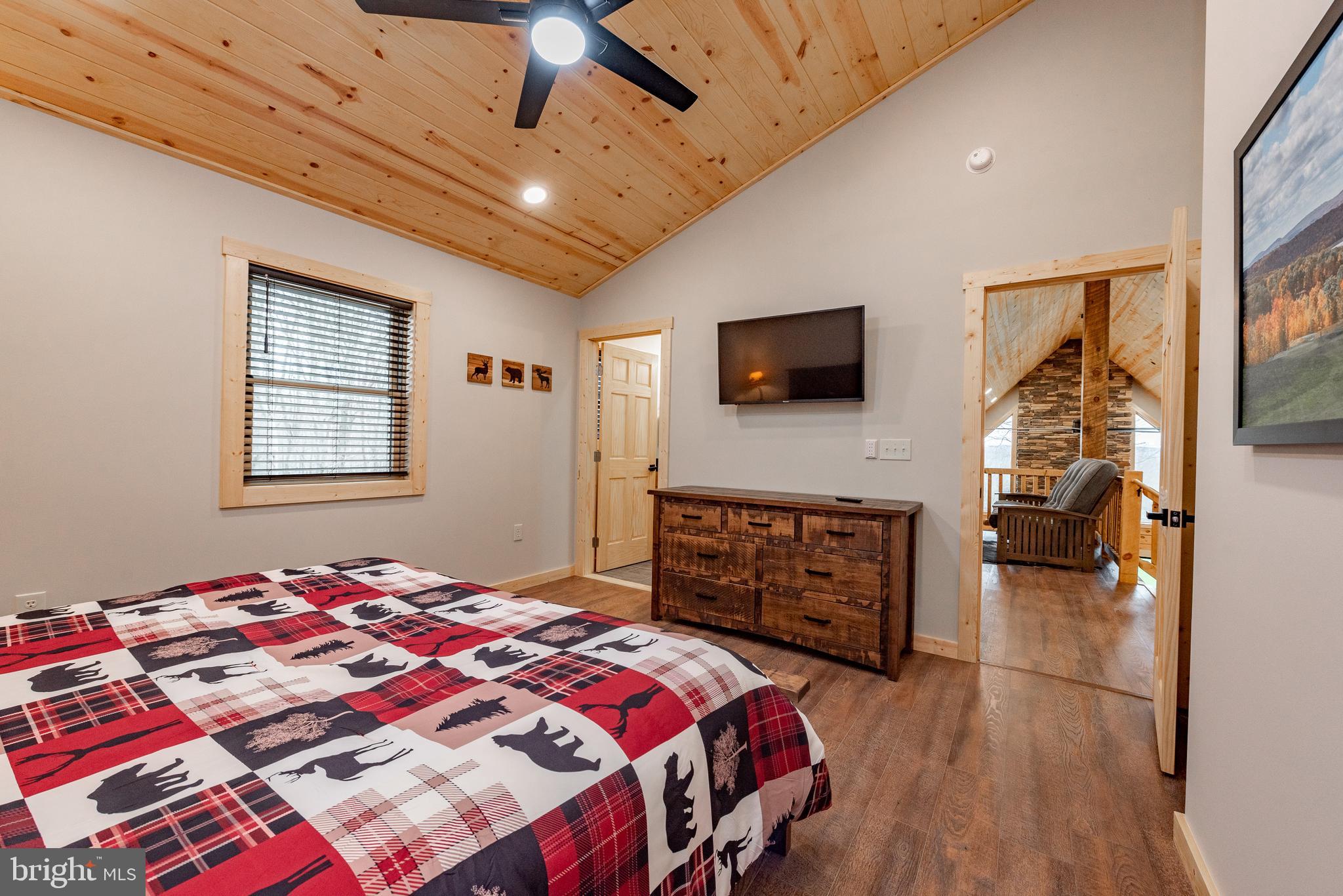 LODESTONE - Residential