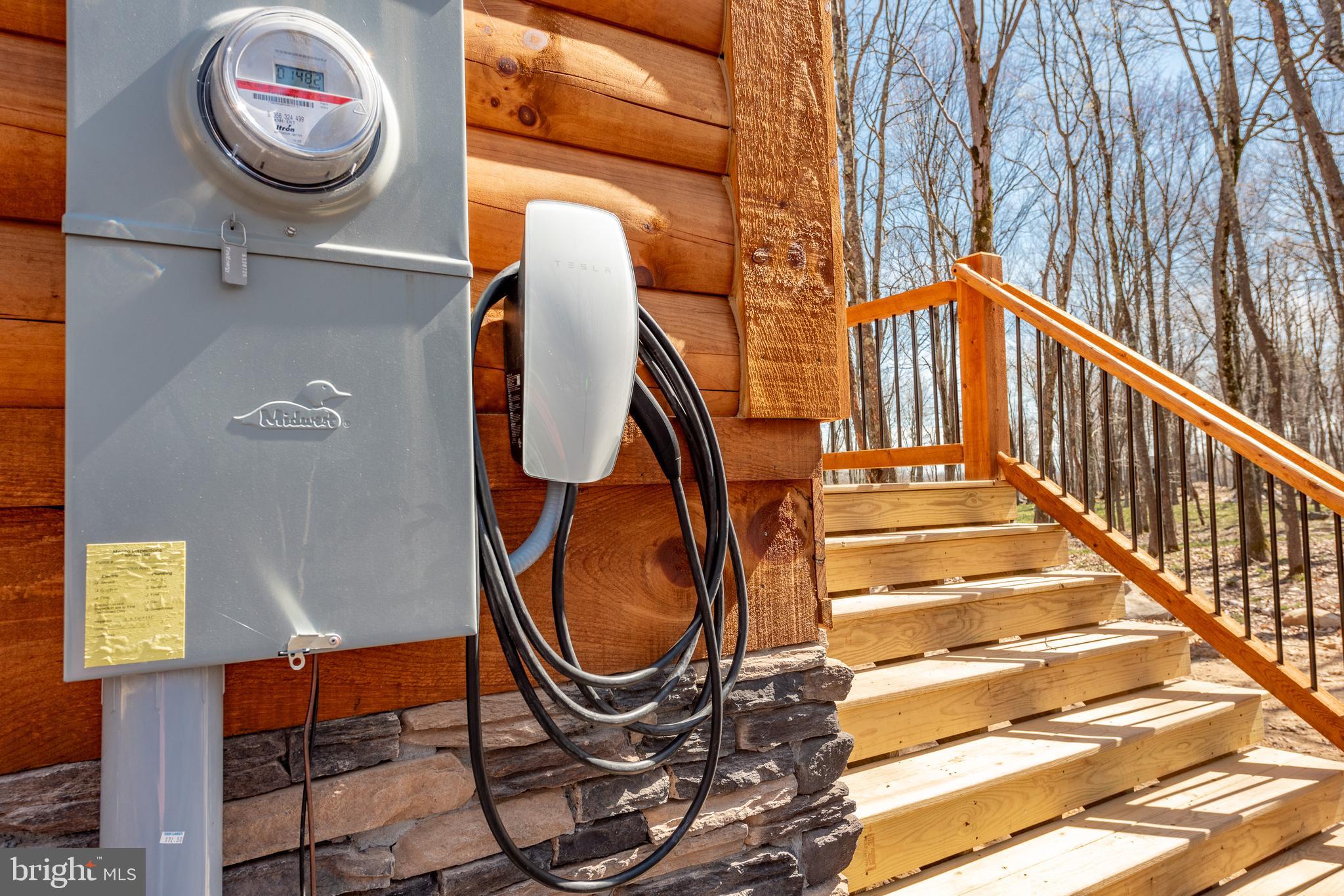 LODESTONE - Residential