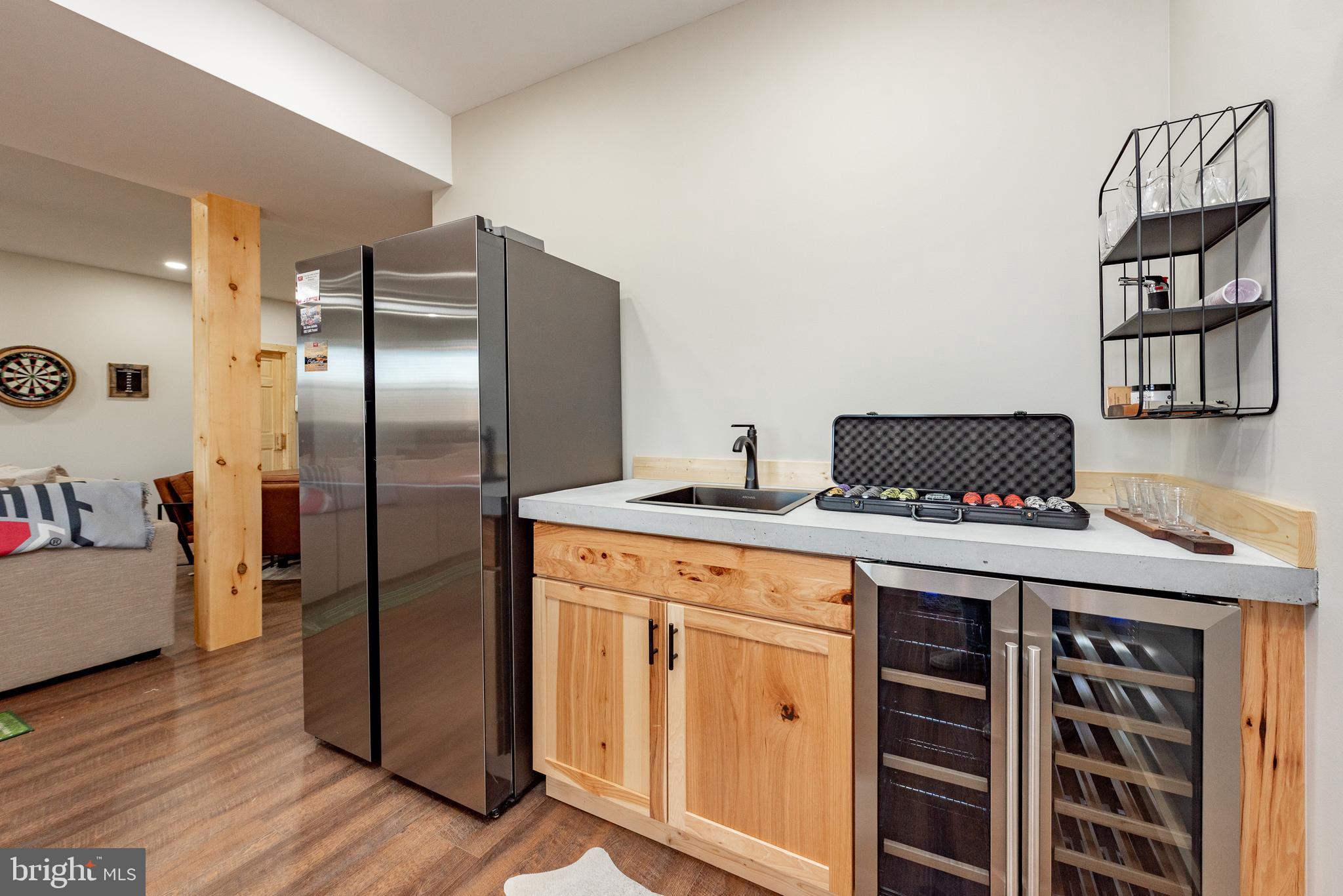 LODESTONE - Residential