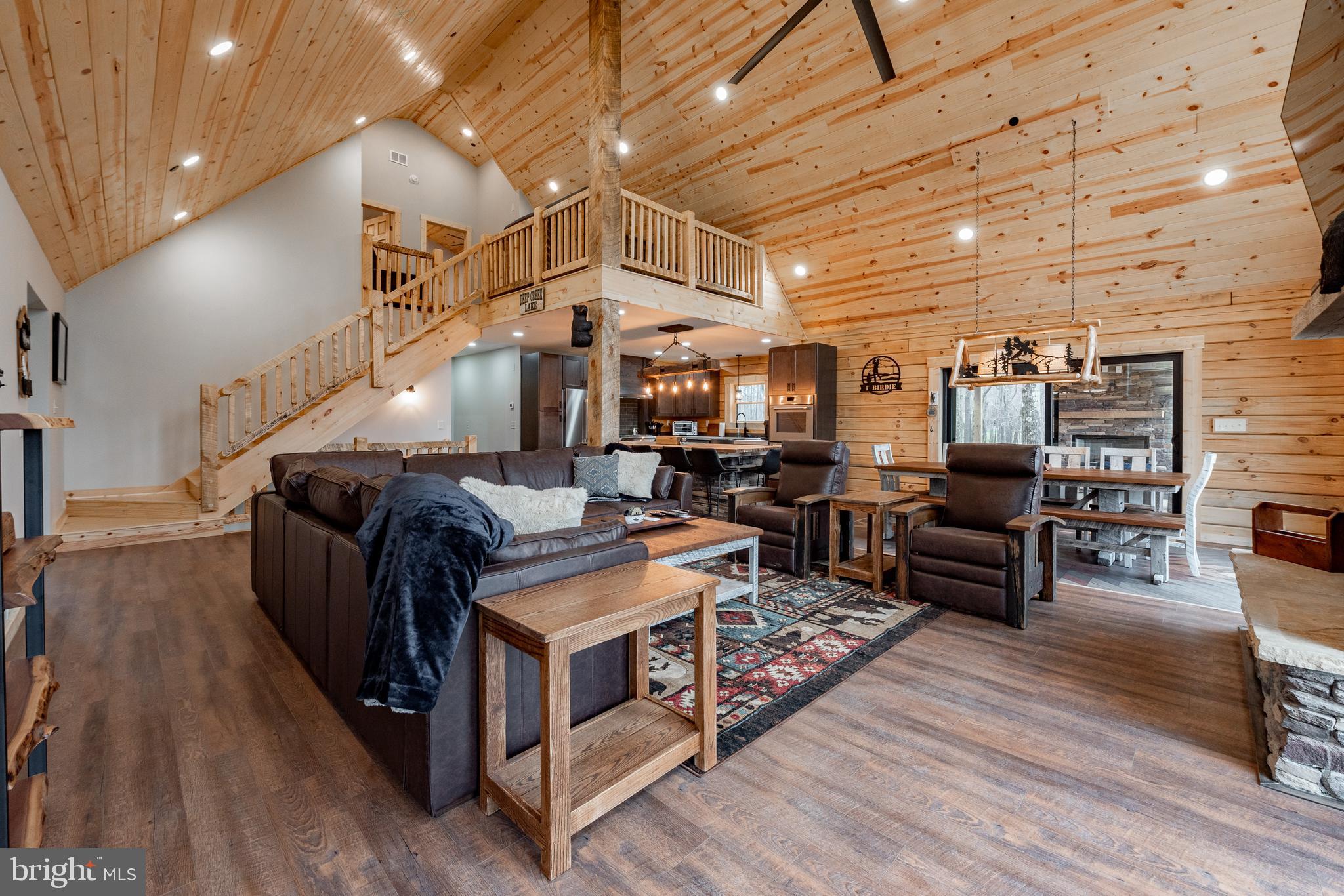 LODESTONE - Residential