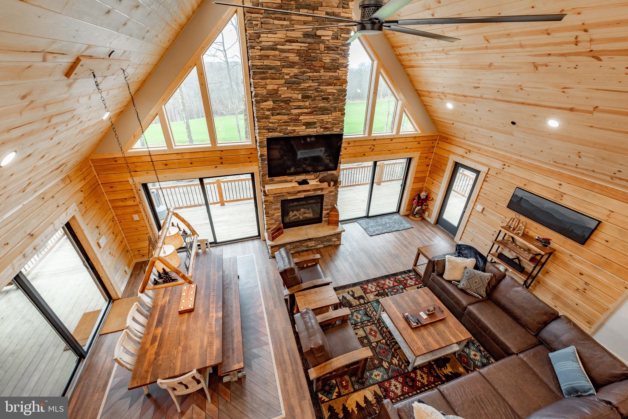 LODESTONE - Residential