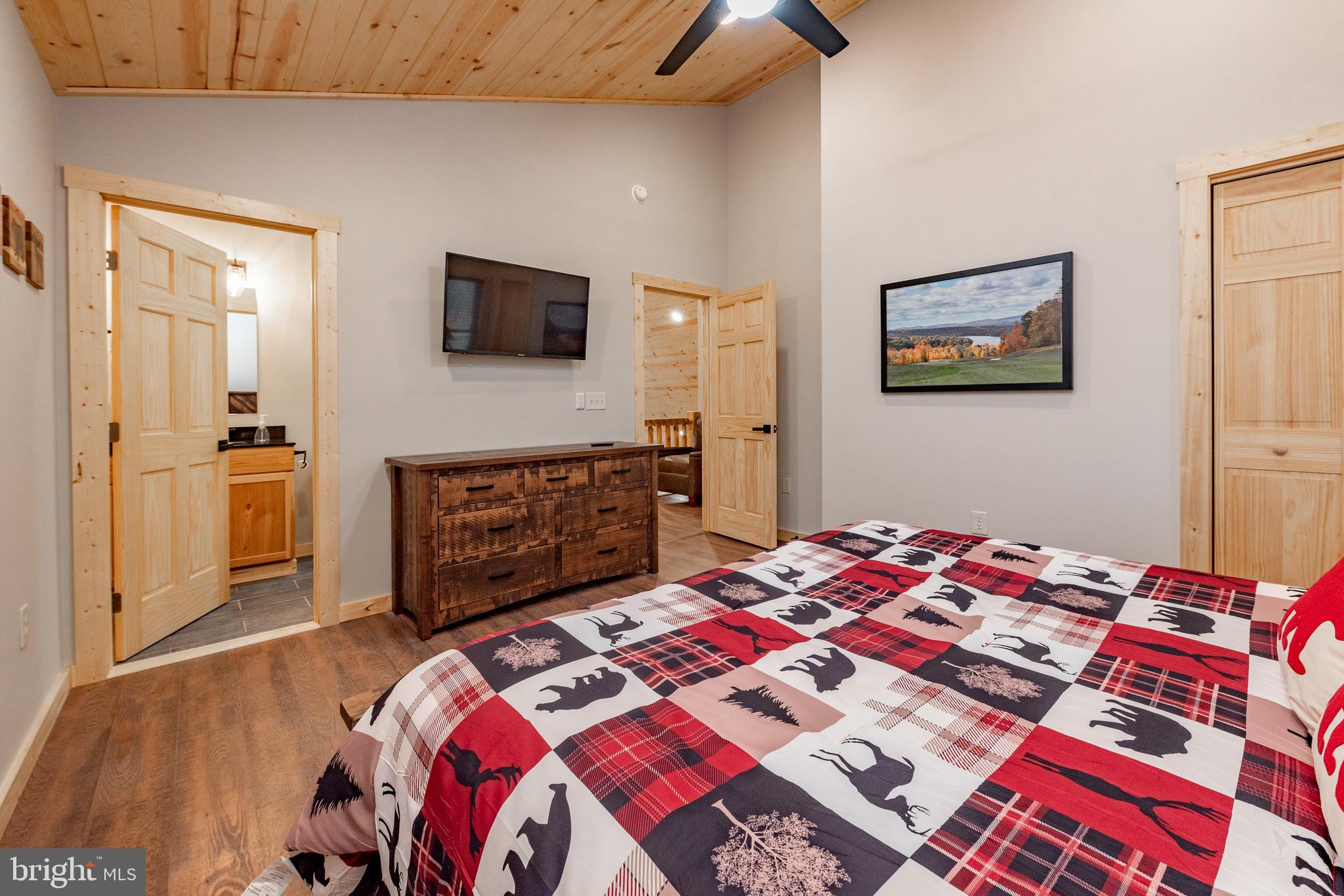 LODESTONE - Residential