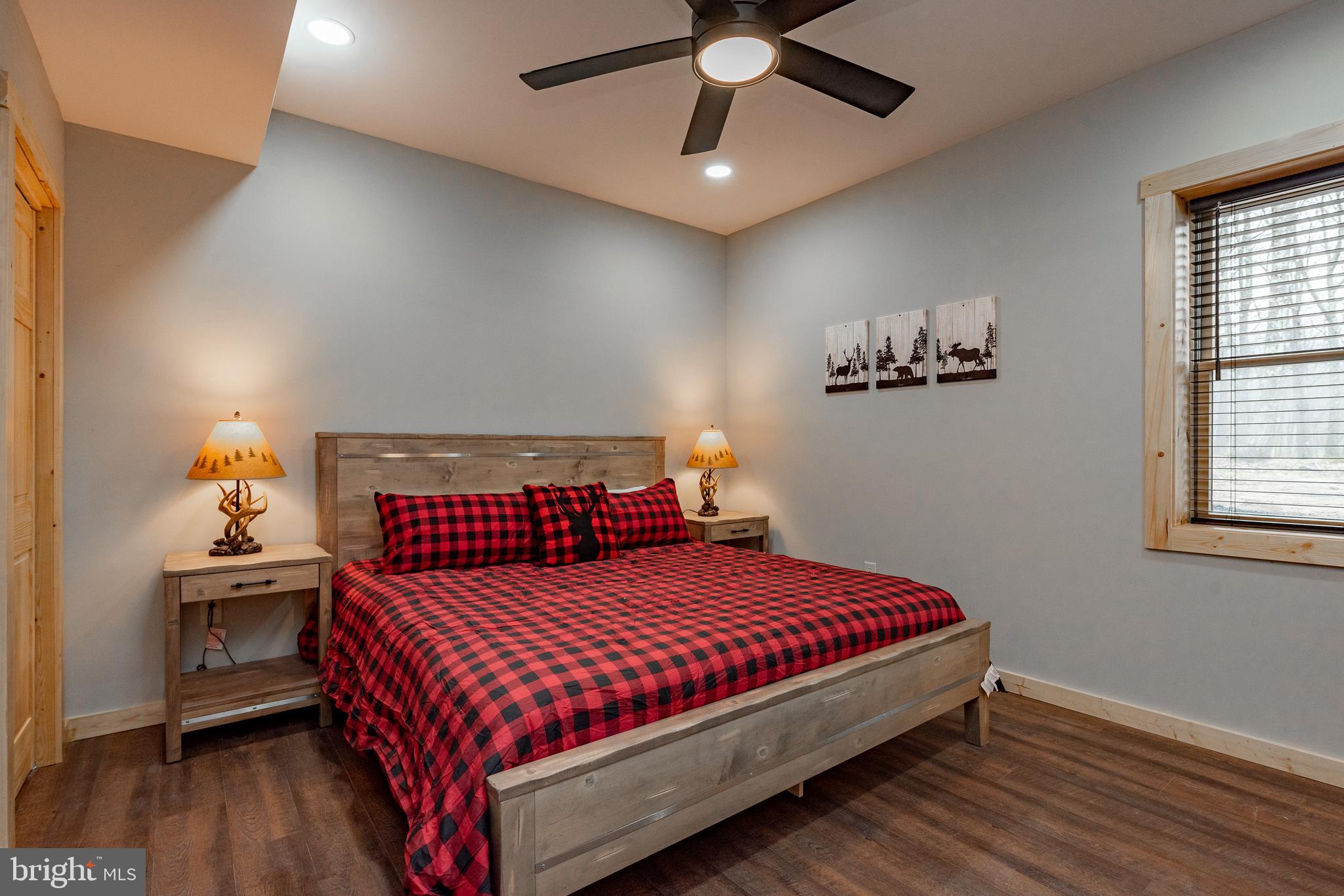 LODESTONE - Residential