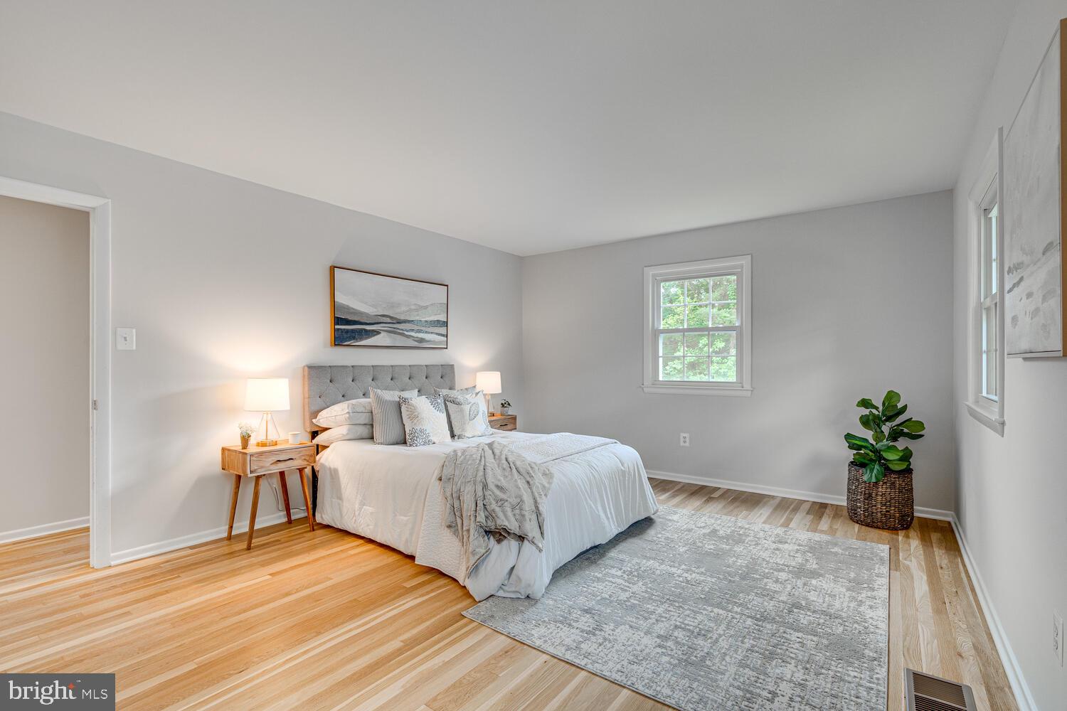 DUNN LORING WOODS - Residential