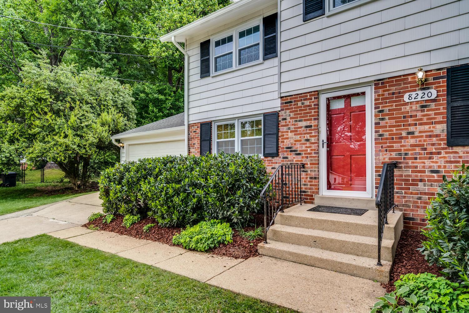 DUNN LORING WOODS - Residential