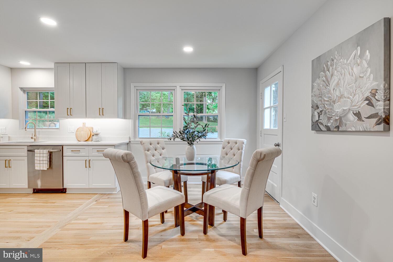 DUNN LORING WOODS - Residential