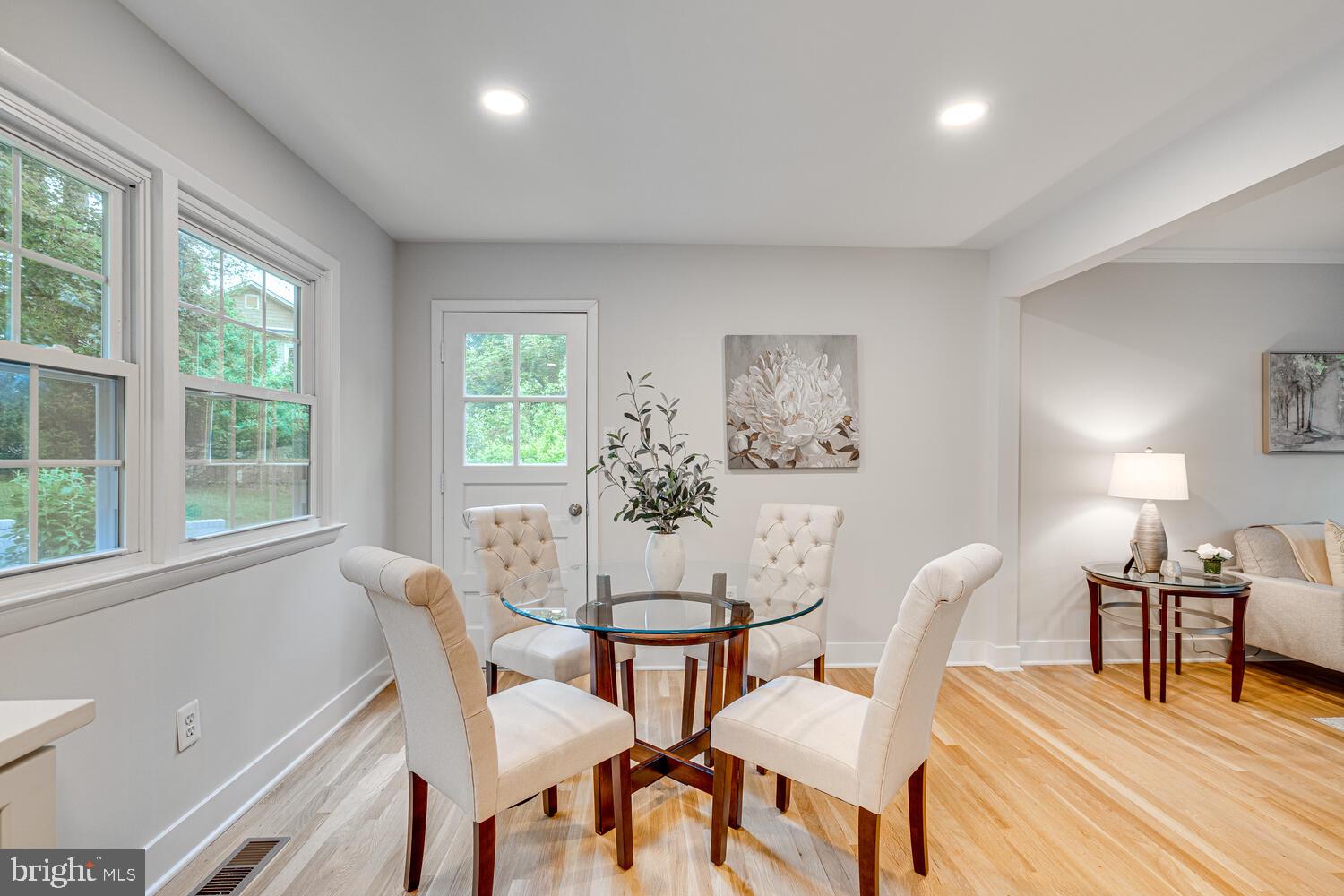 DUNN LORING WOODS - Residential