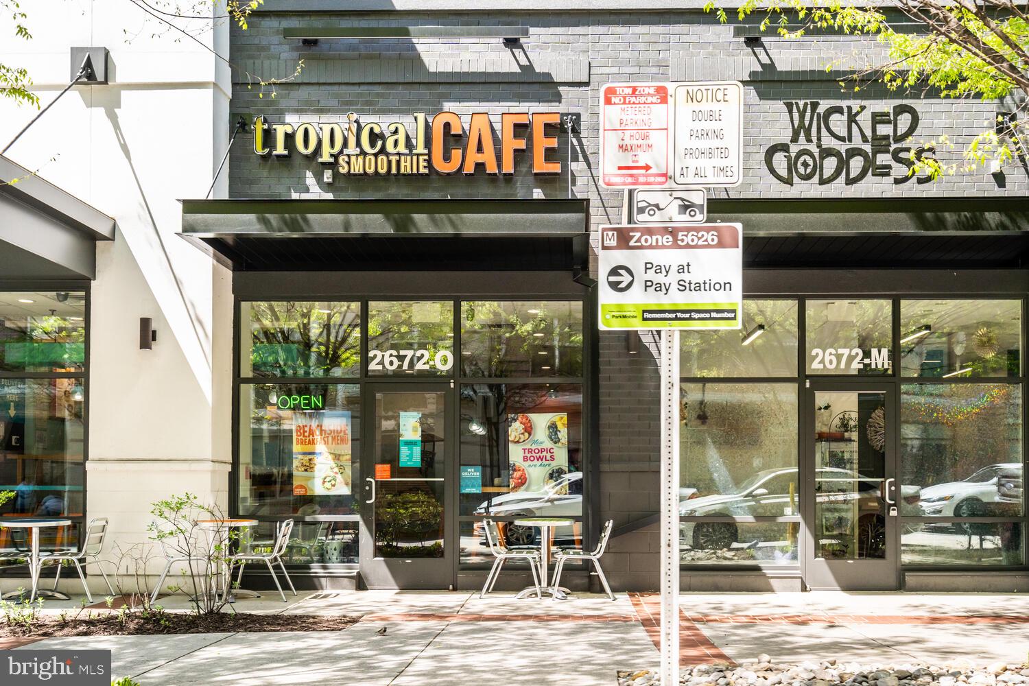 DUNN LORING WOODS - Residential