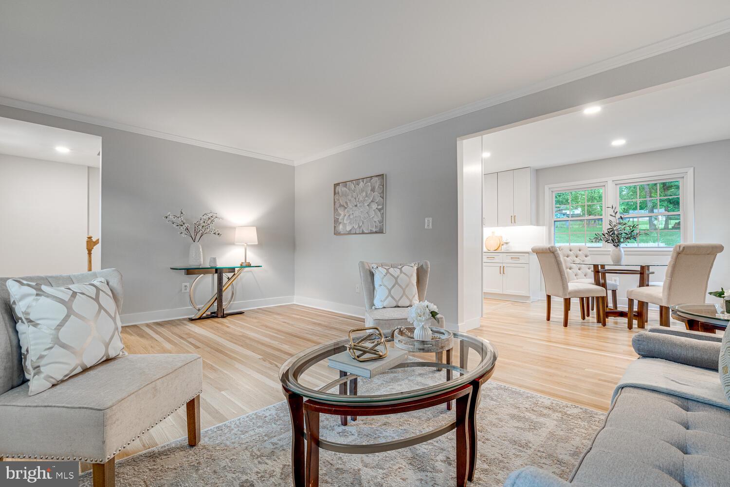 DUNN LORING WOODS - Residential