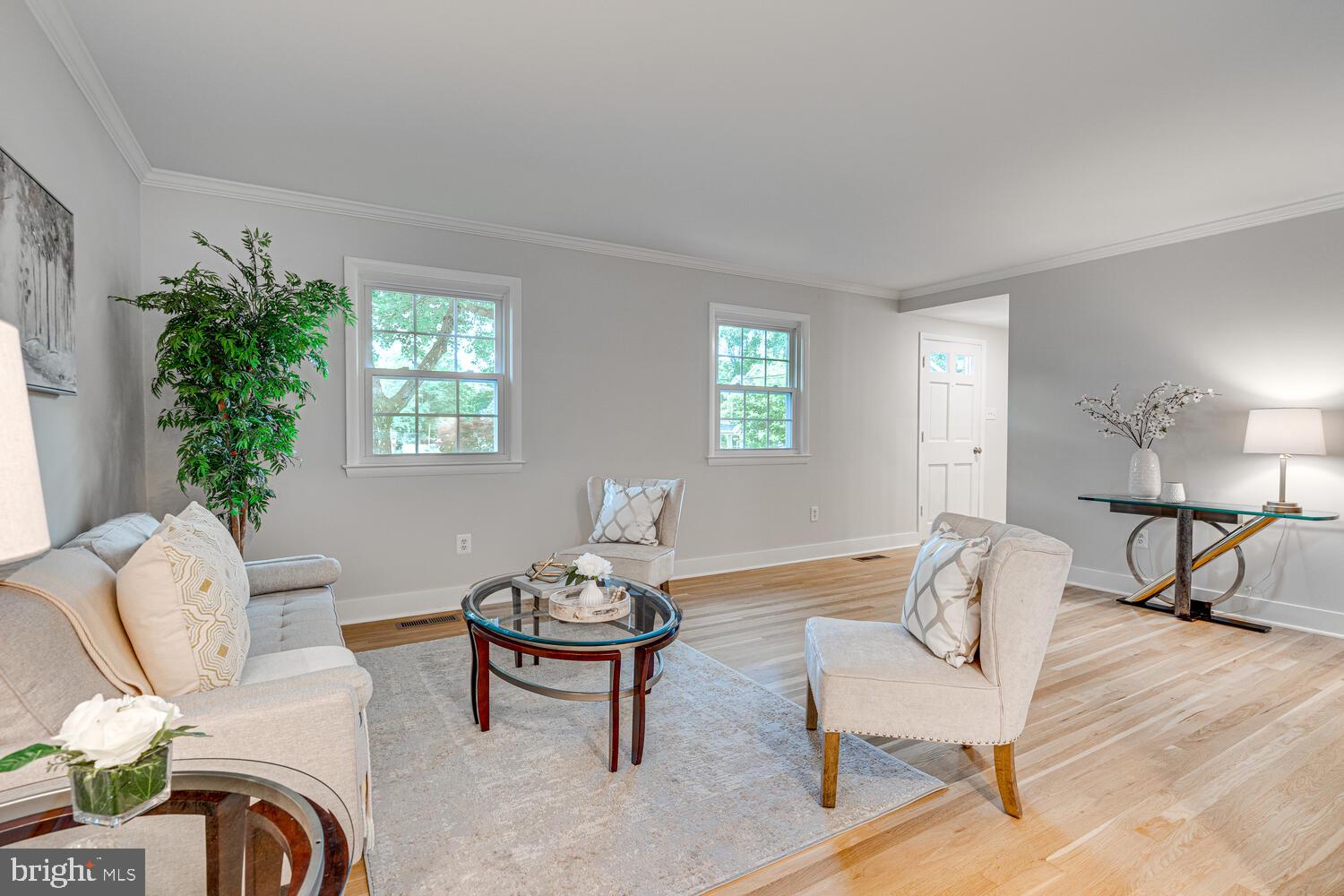 DUNN LORING WOODS - Residential