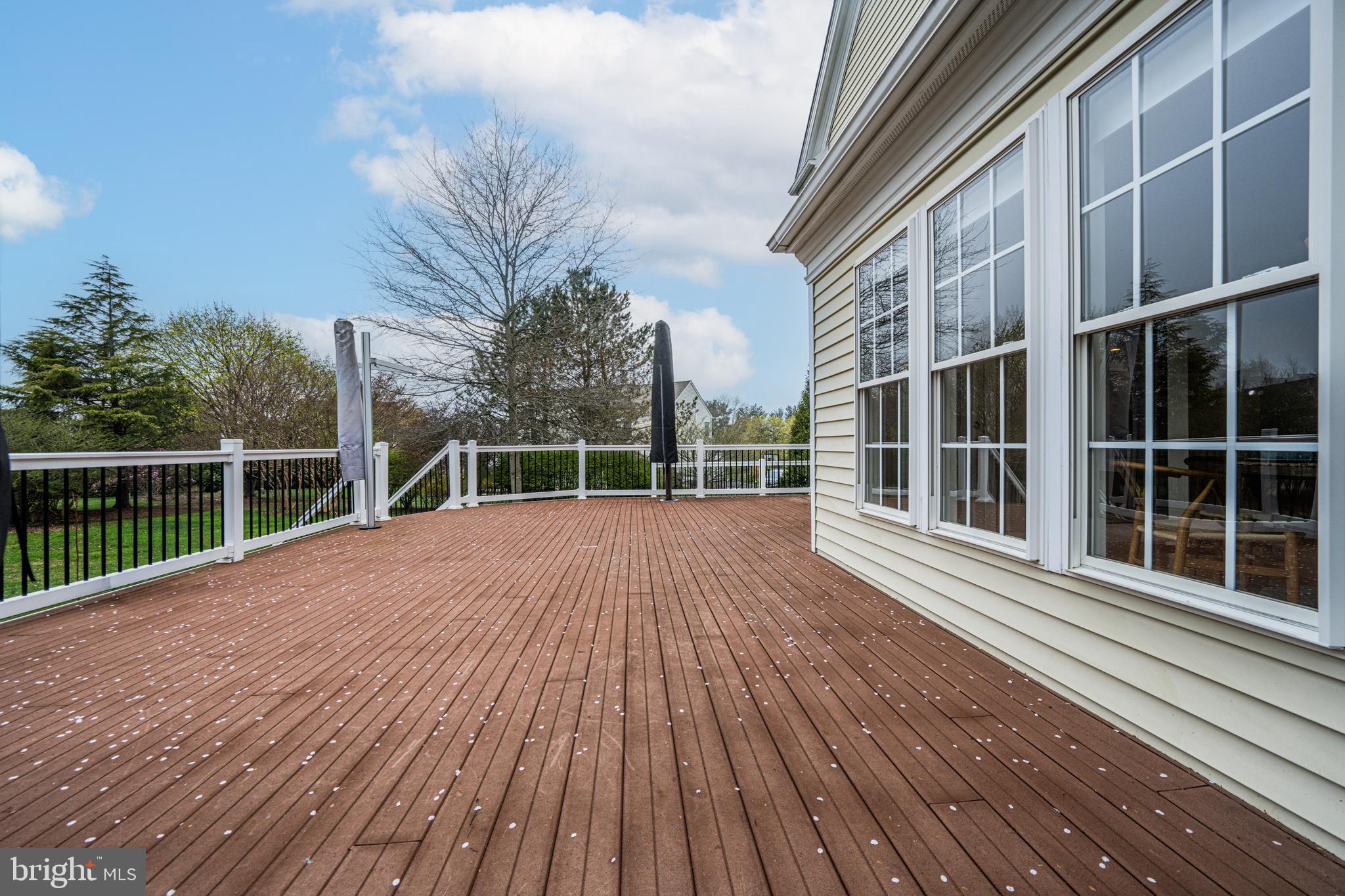 WELLINGTON WEST - Residential