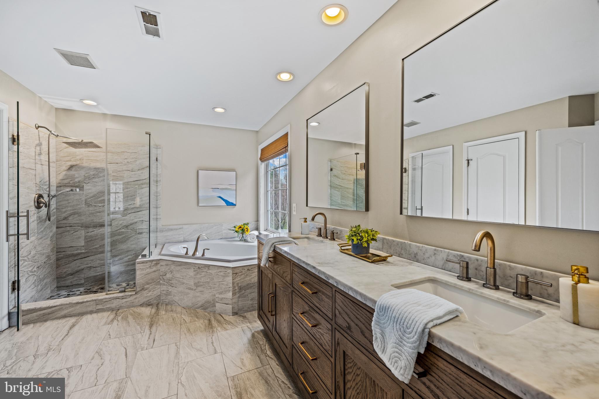 WELLINGTON WEST - Residential