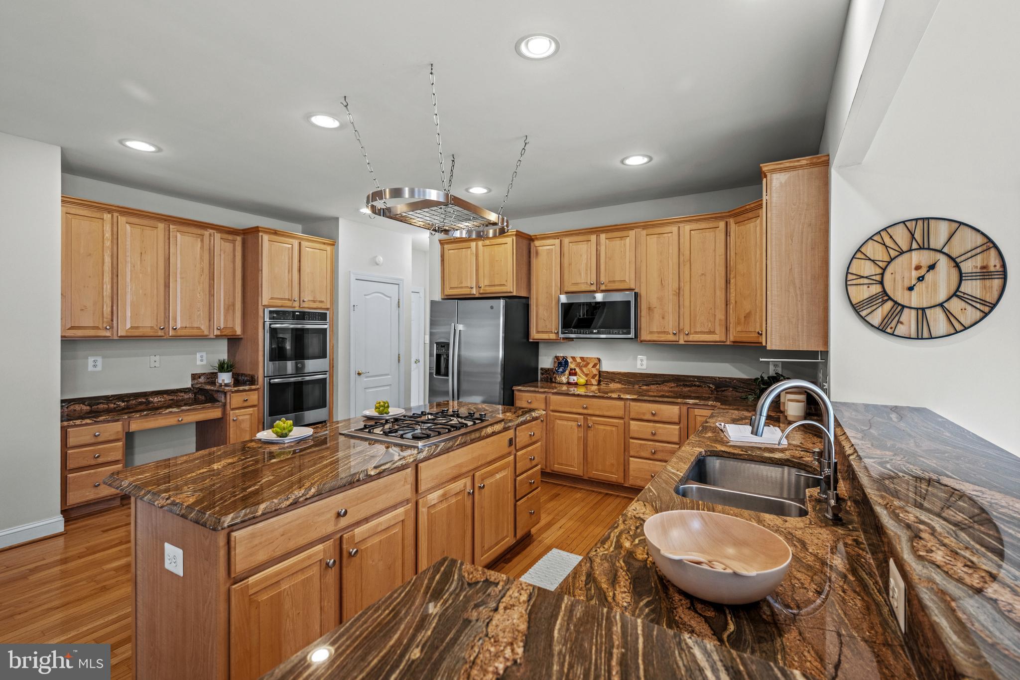 WELLINGTON WEST - Residential