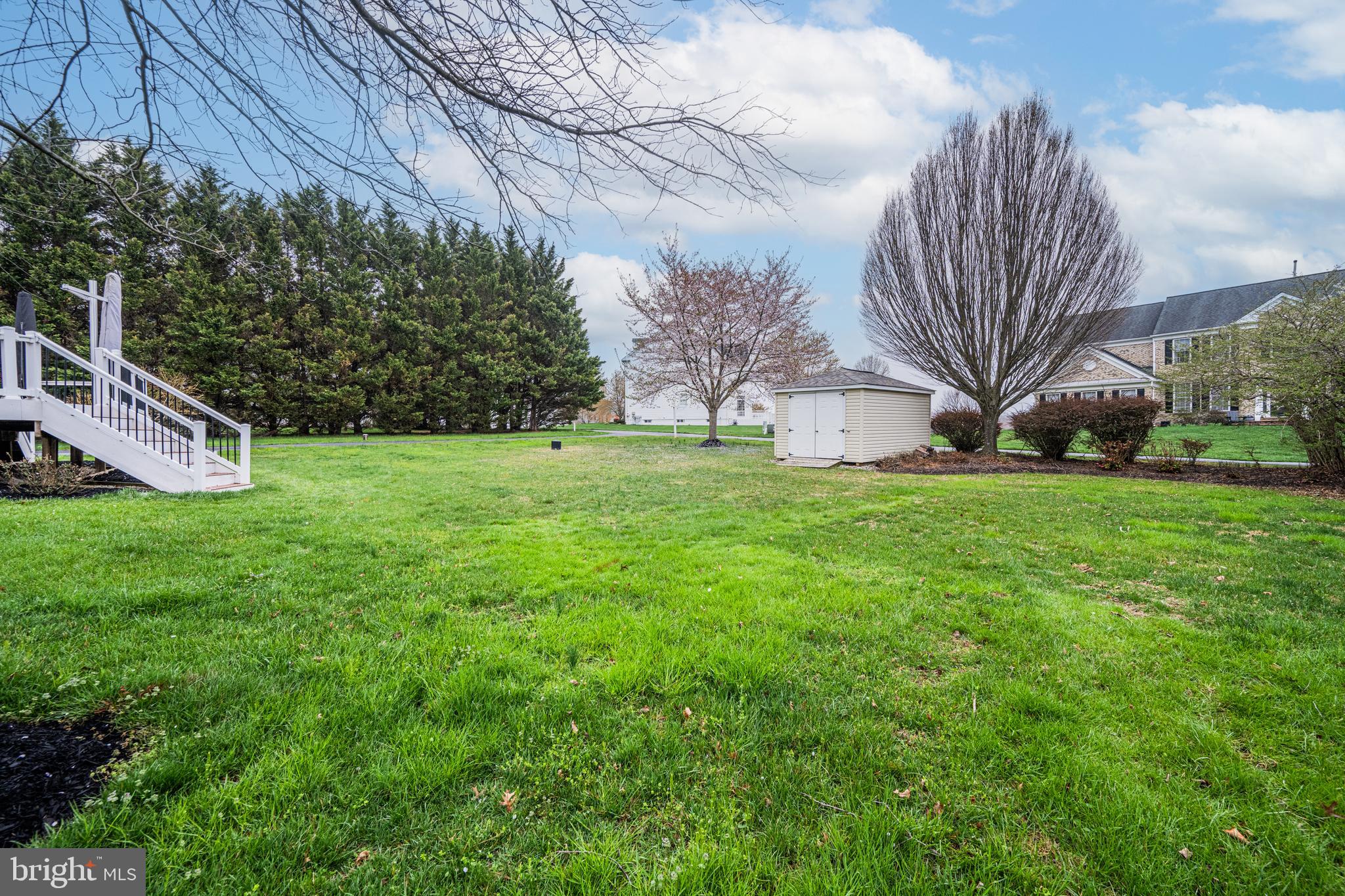 WELLINGTON WEST - Residential