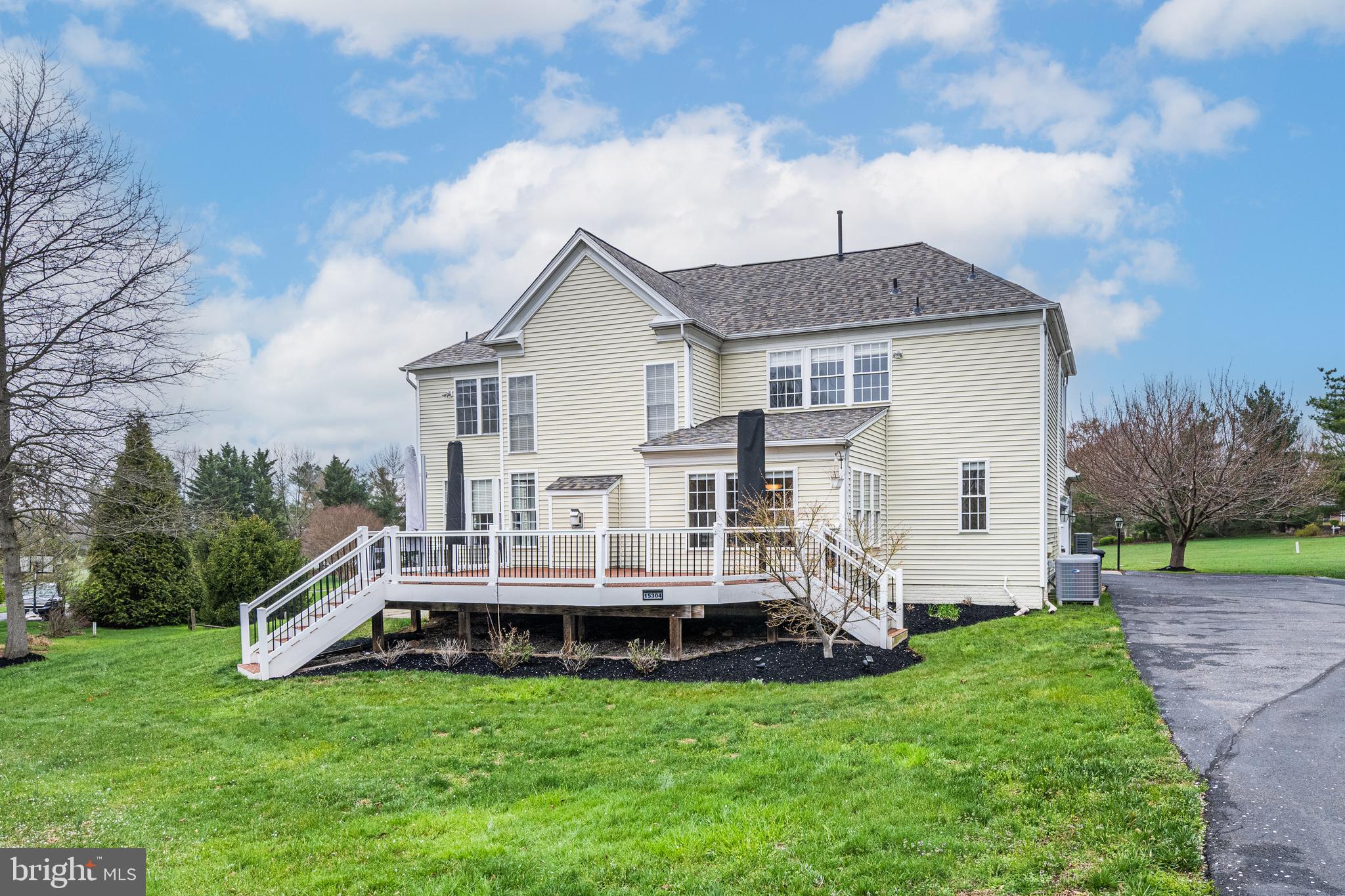 WELLINGTON WEST - Residential