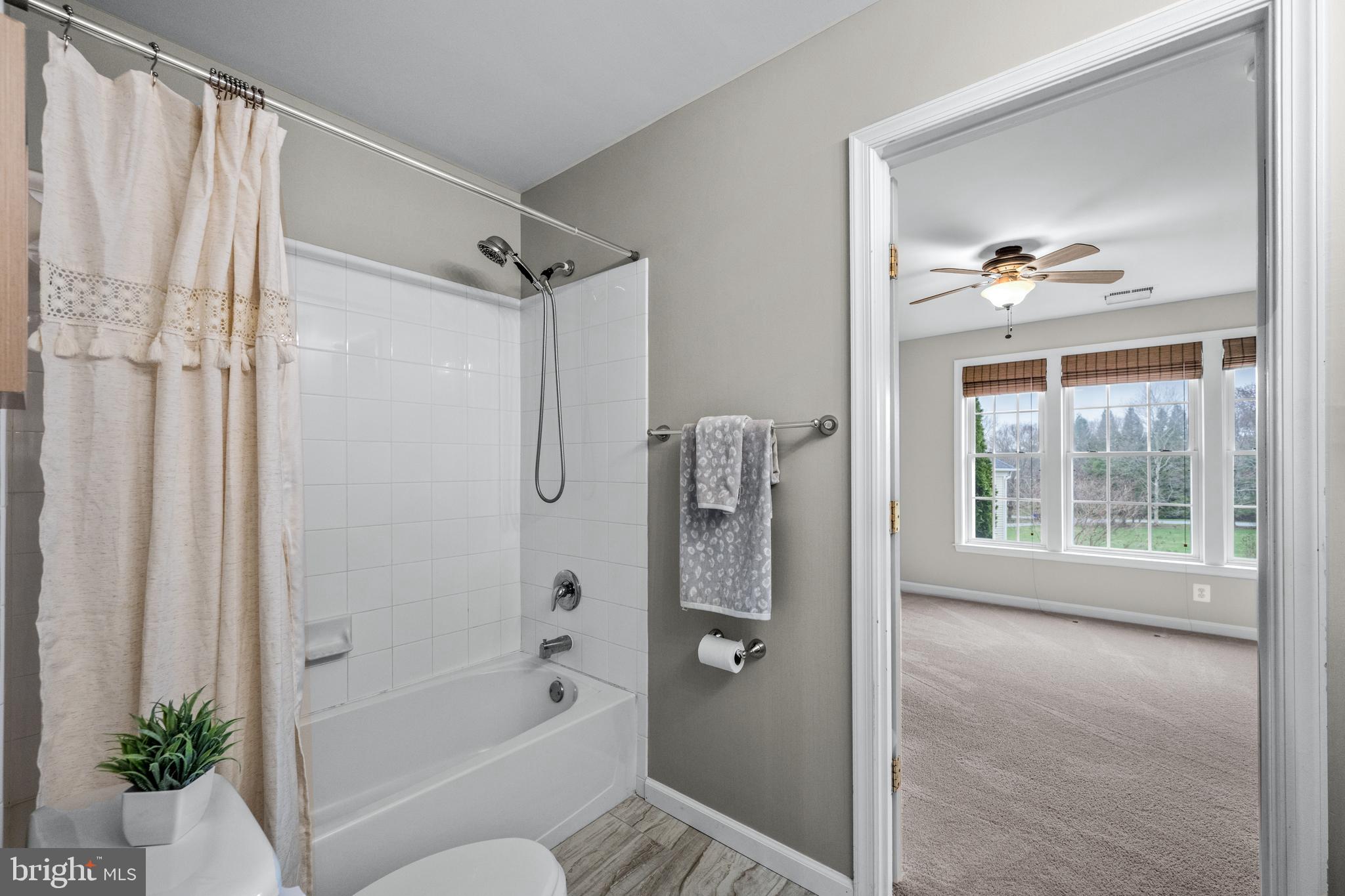 WELLINGTON WEST - Residential