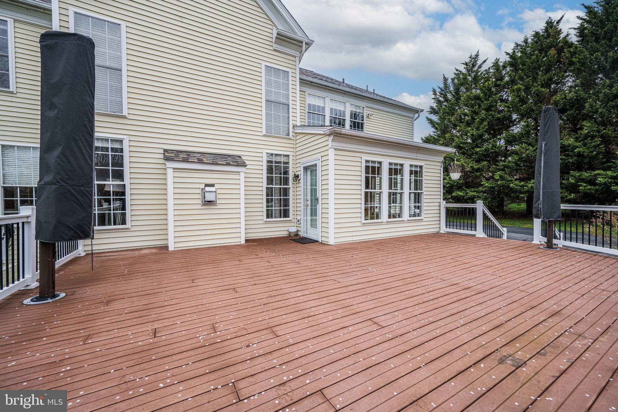 WELLINGTON WEST - Residential