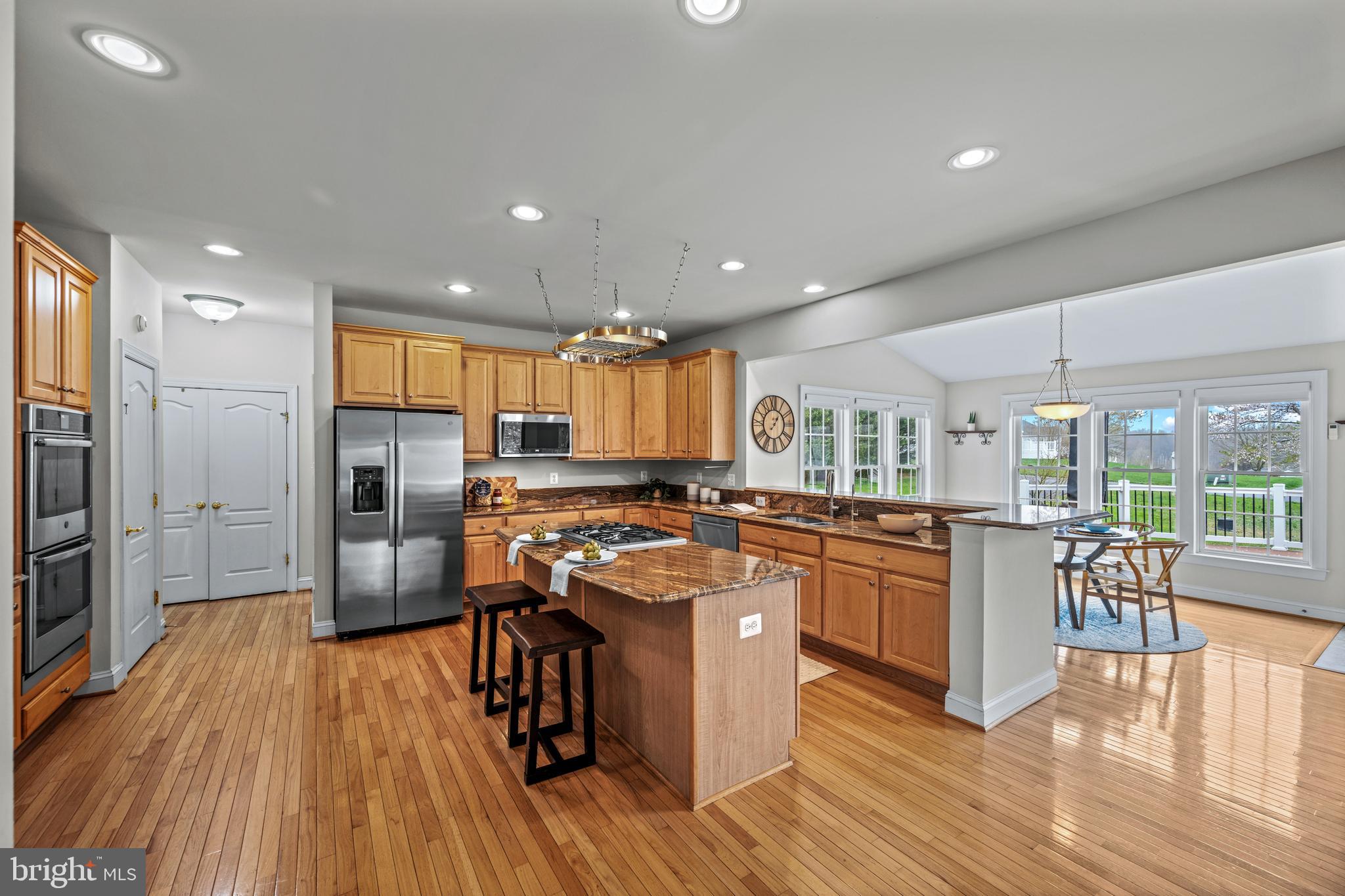 WELLINGTON WEST - Residential