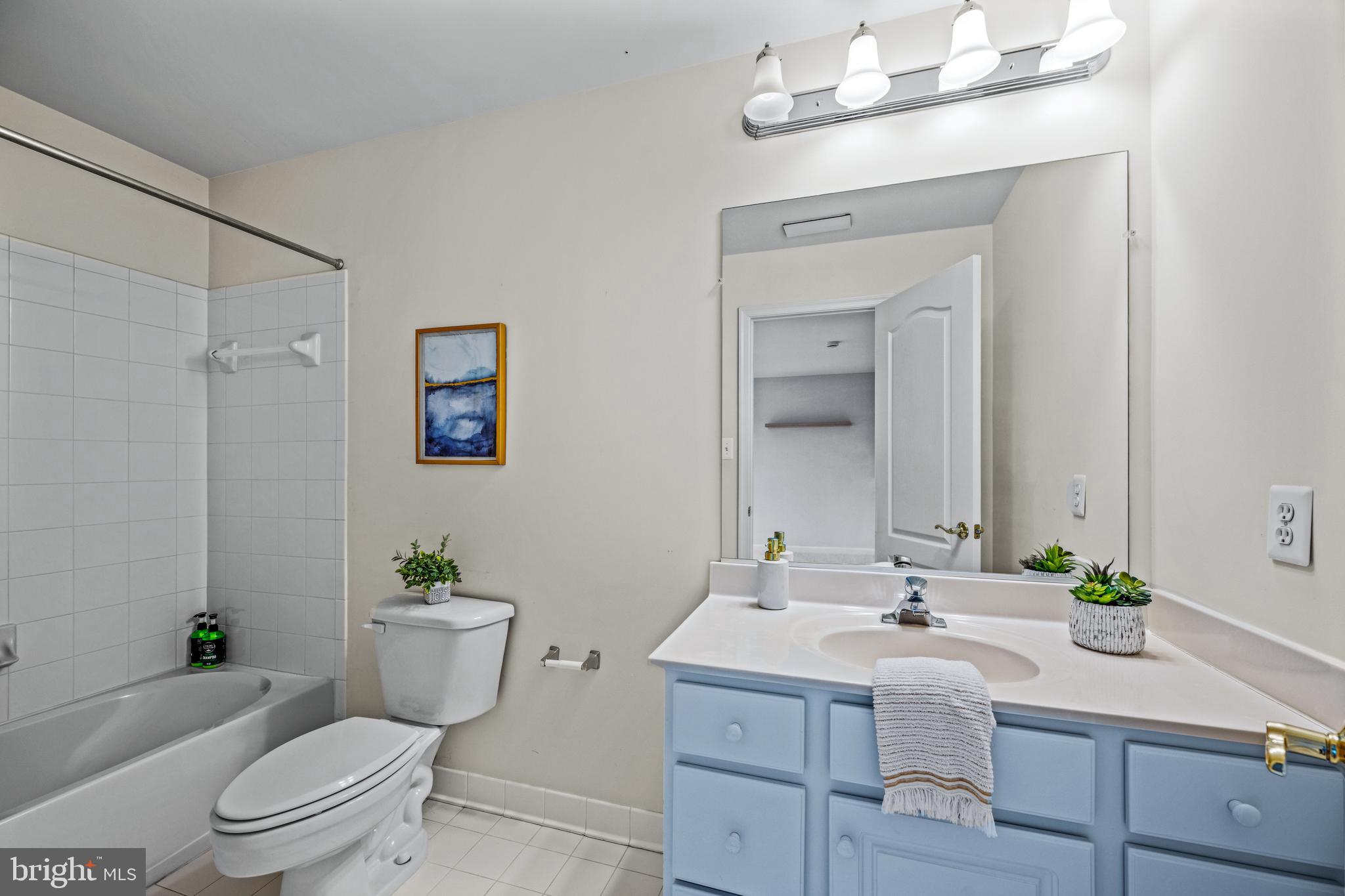 WELLINGTON WEST - Residential