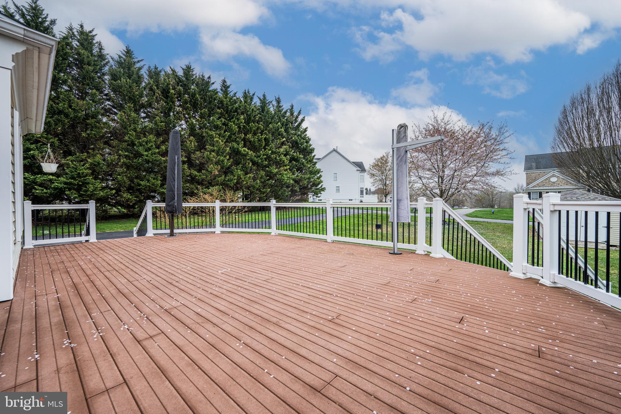 WELLINGTON WEST - Residential