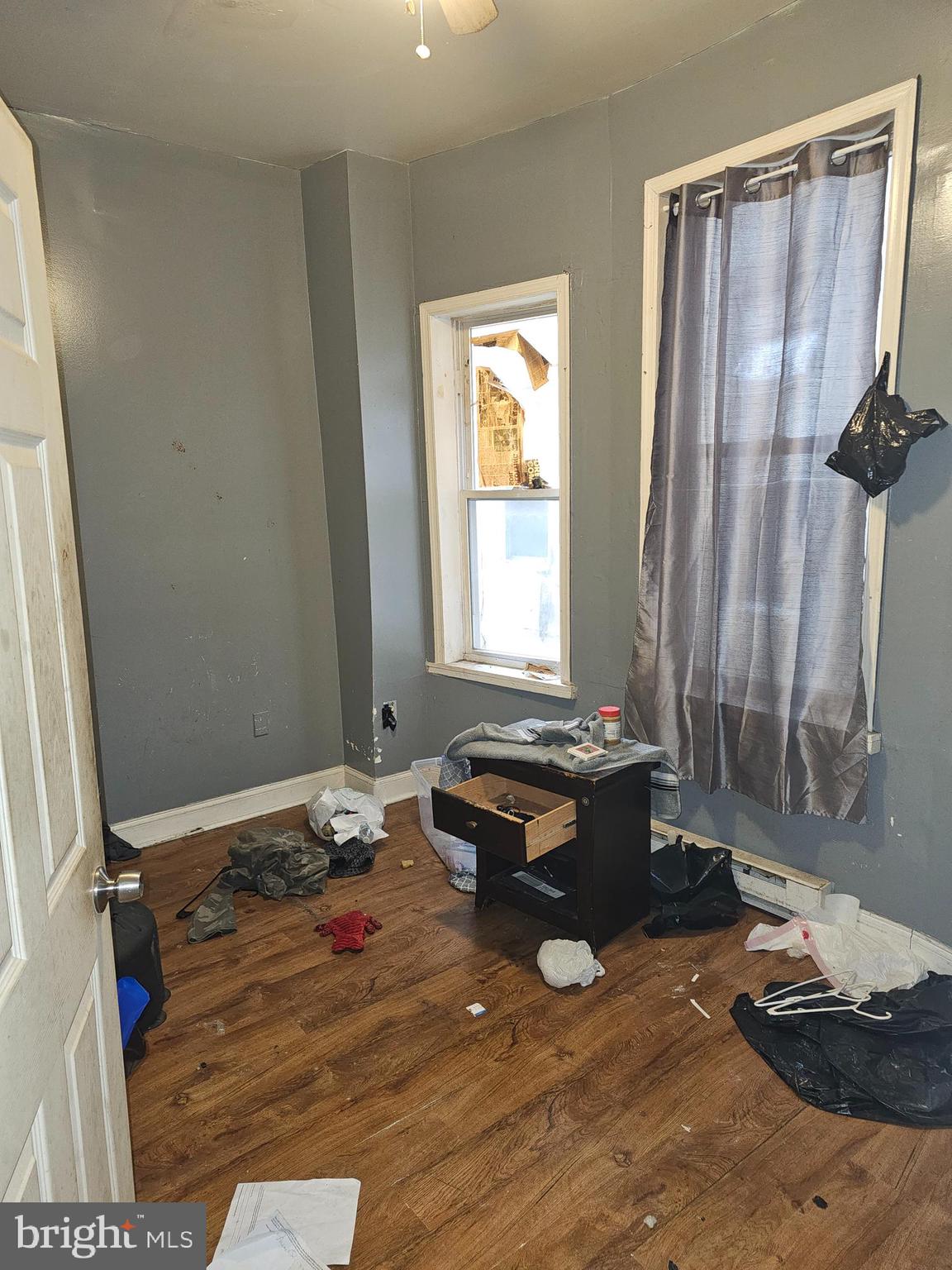 HUNTING PARK - Residential Income