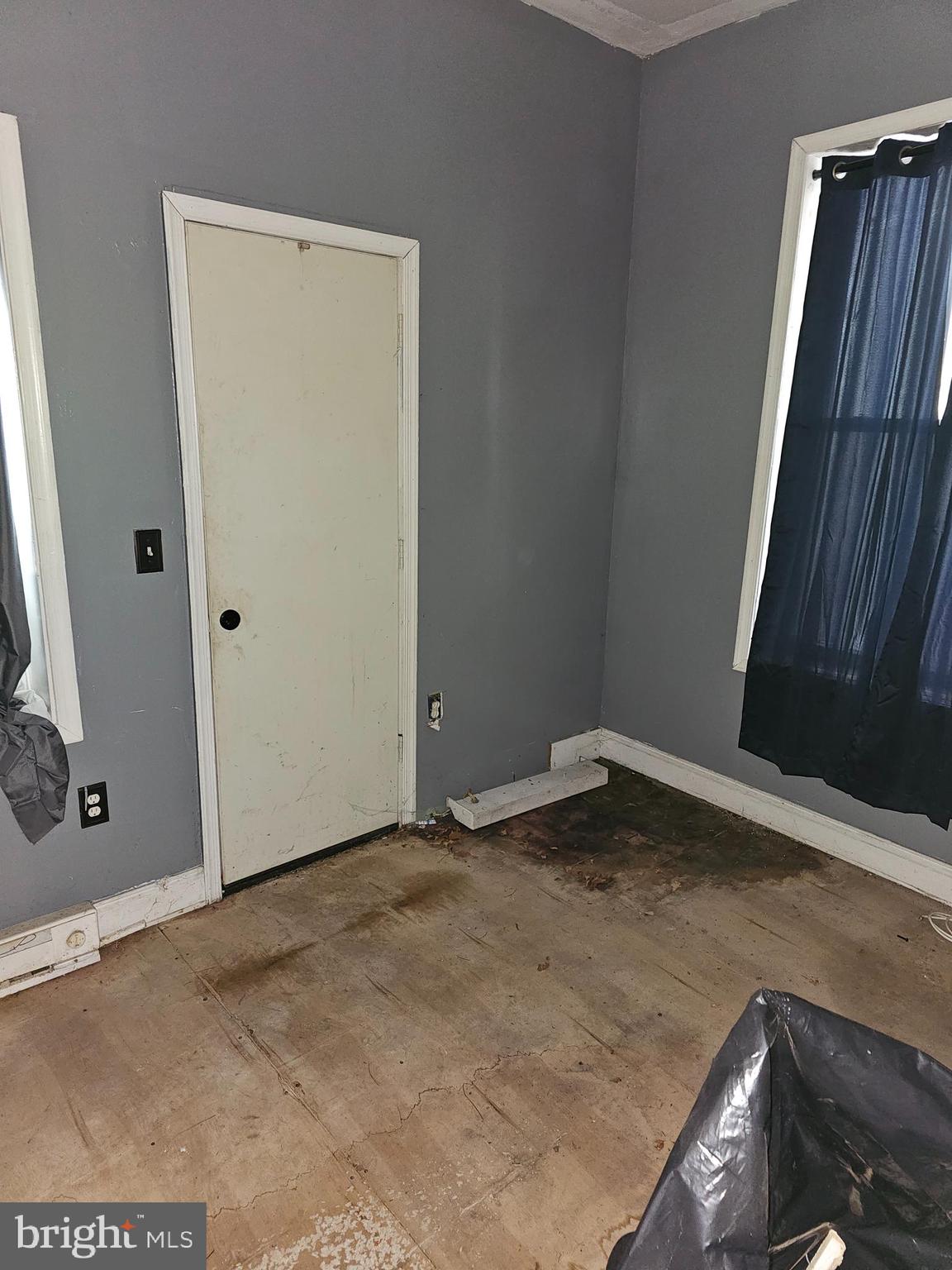 HUNTING PARK - Residential Income