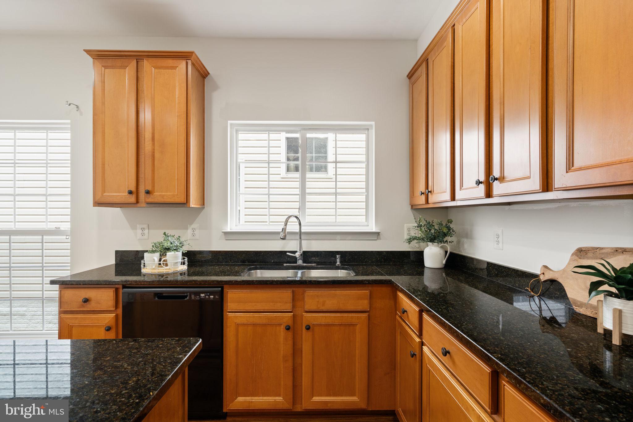 EAGLES POINTE - Residential