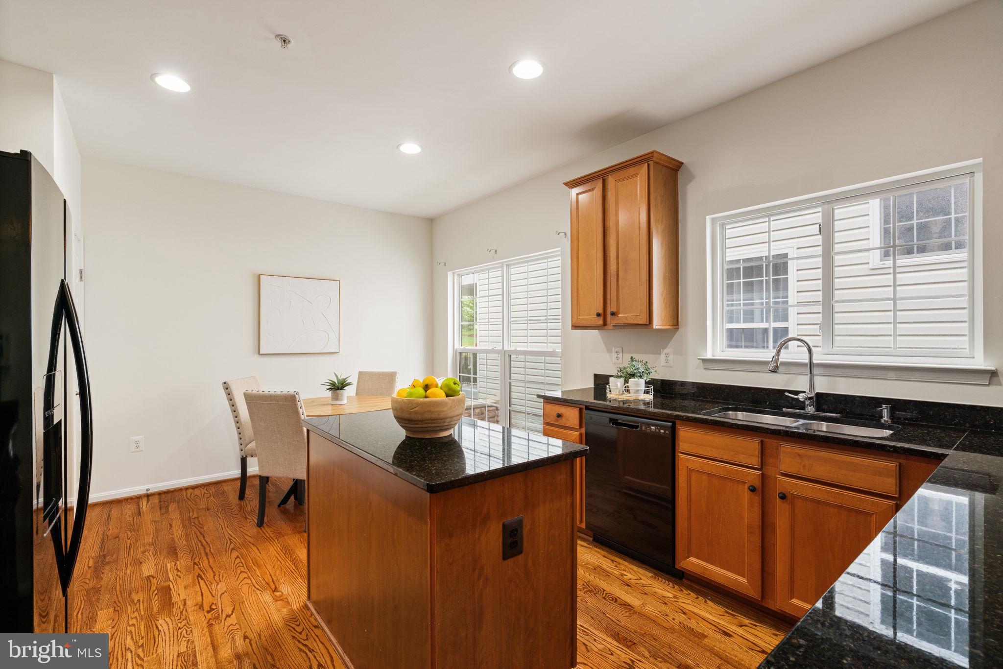 EAGLES POINTE - Residential