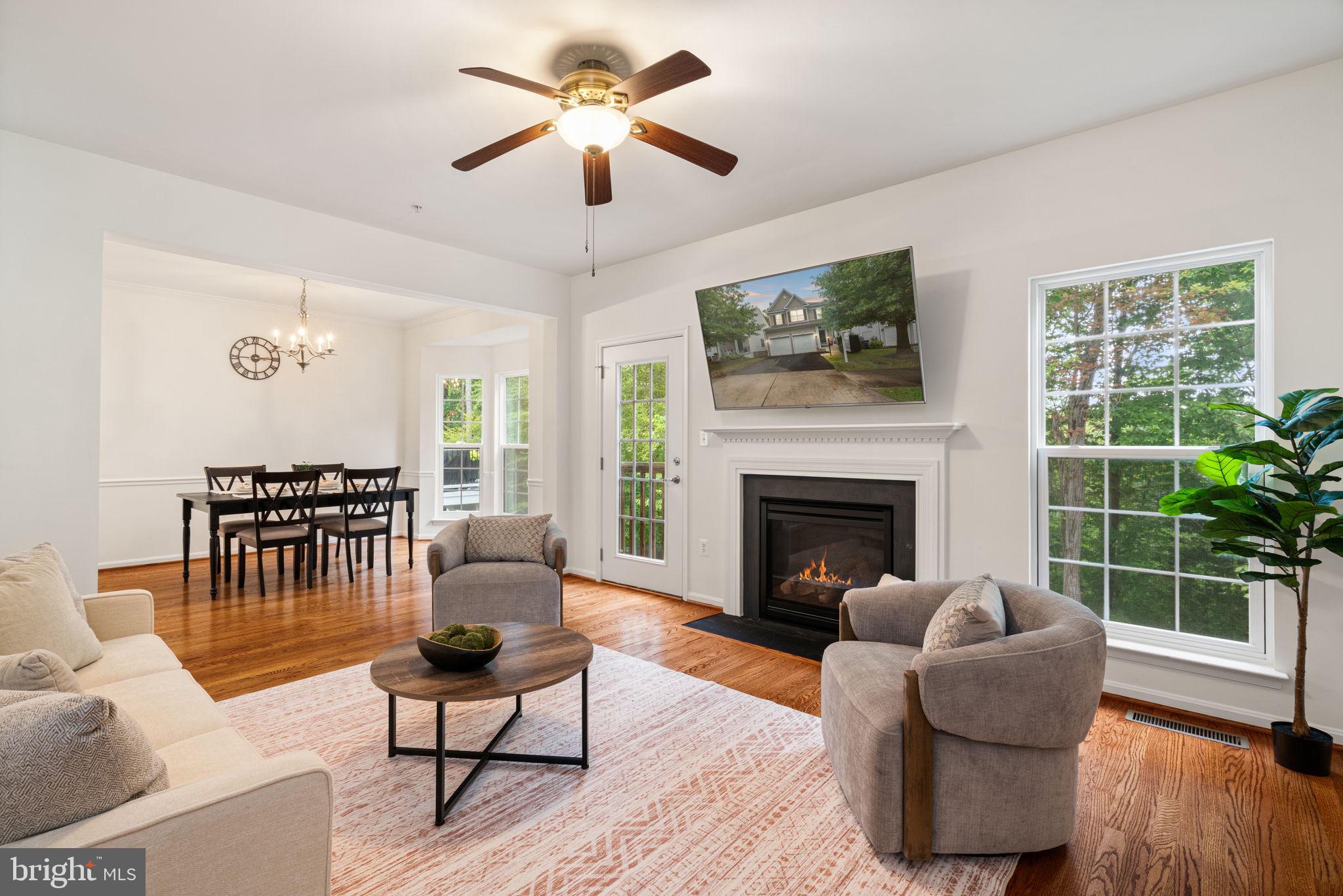 EAGLES POINTE - Residential