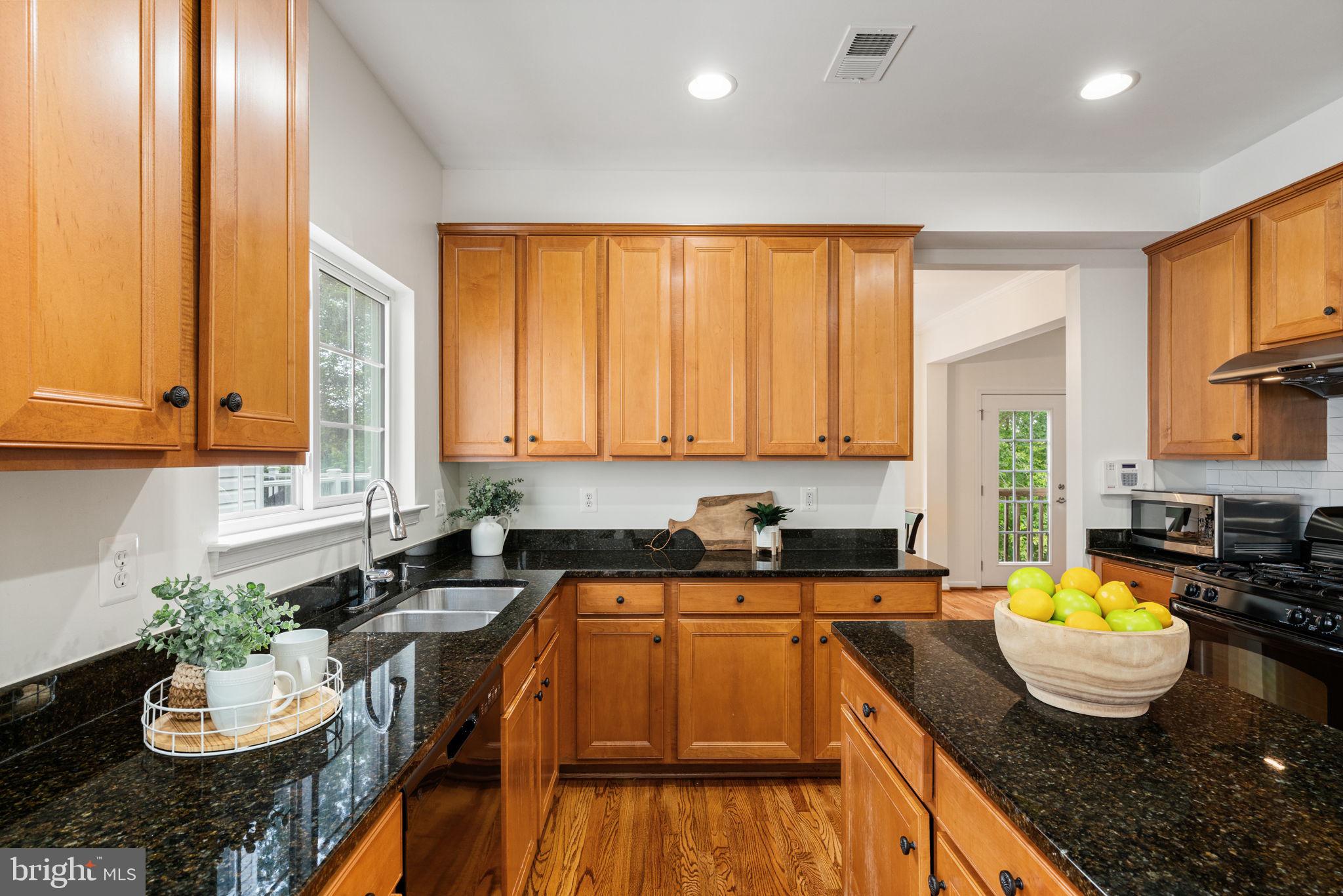 EAGLES POINTE - Residential