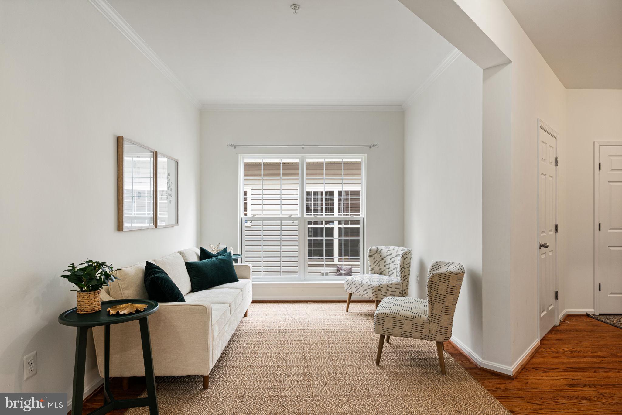 EAGLES POINTE - Residential