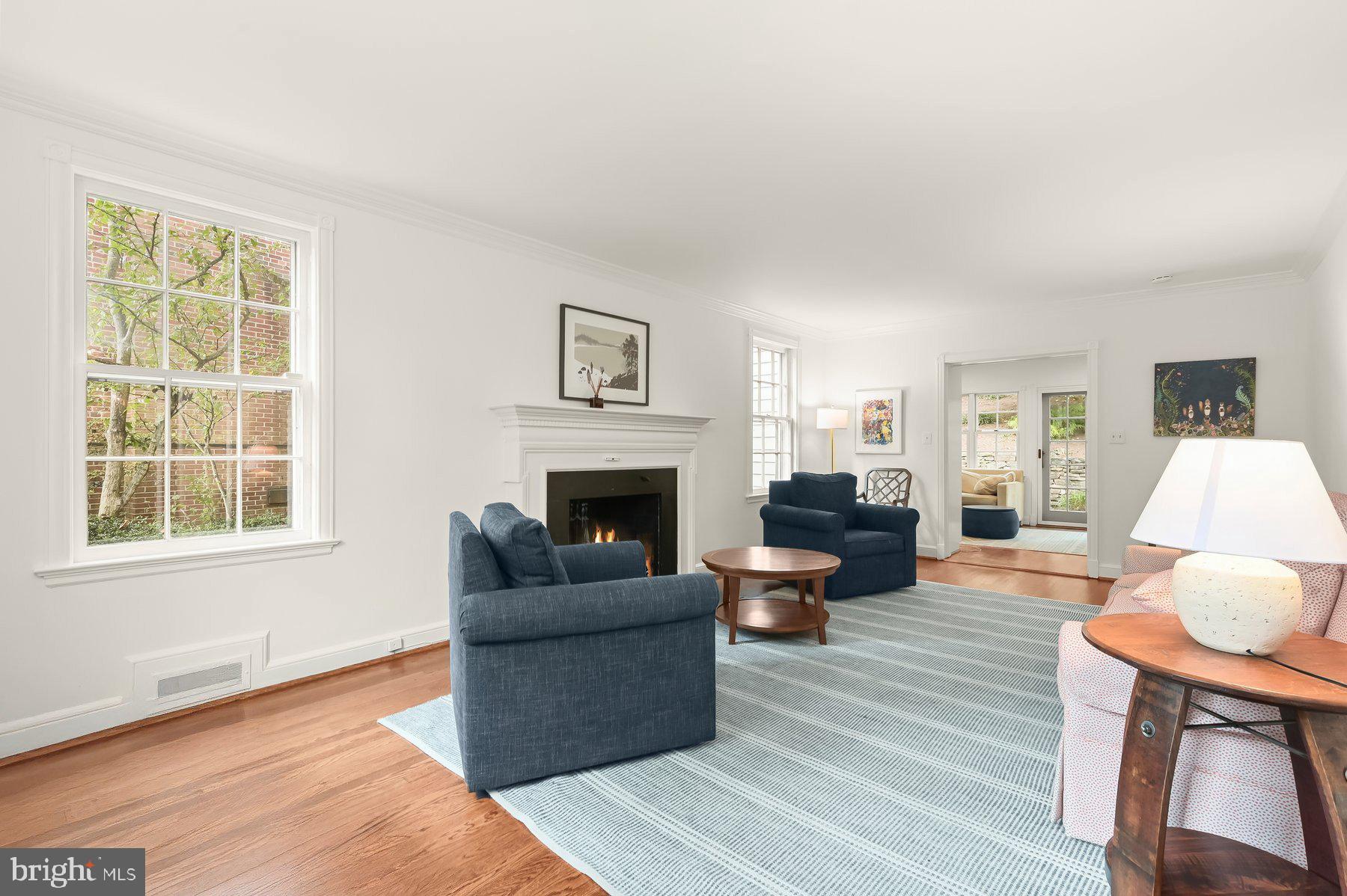 ROLLINGWOOD - Residential